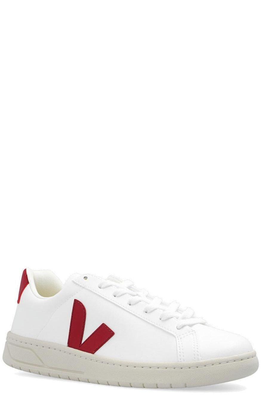 Veja Logo Patch Low-top Sneakers