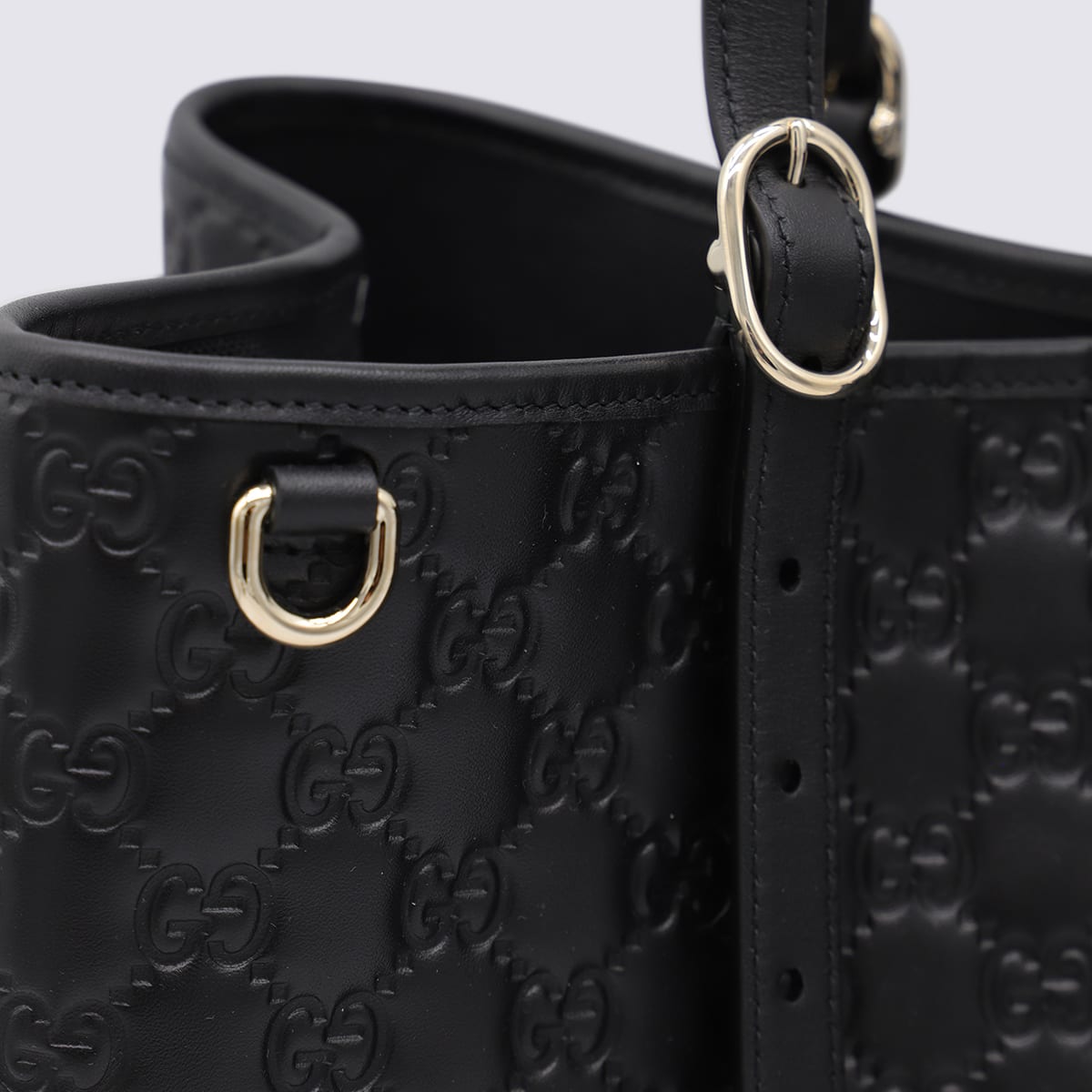 Gucci Black Leather Emblem Big Totes In Black