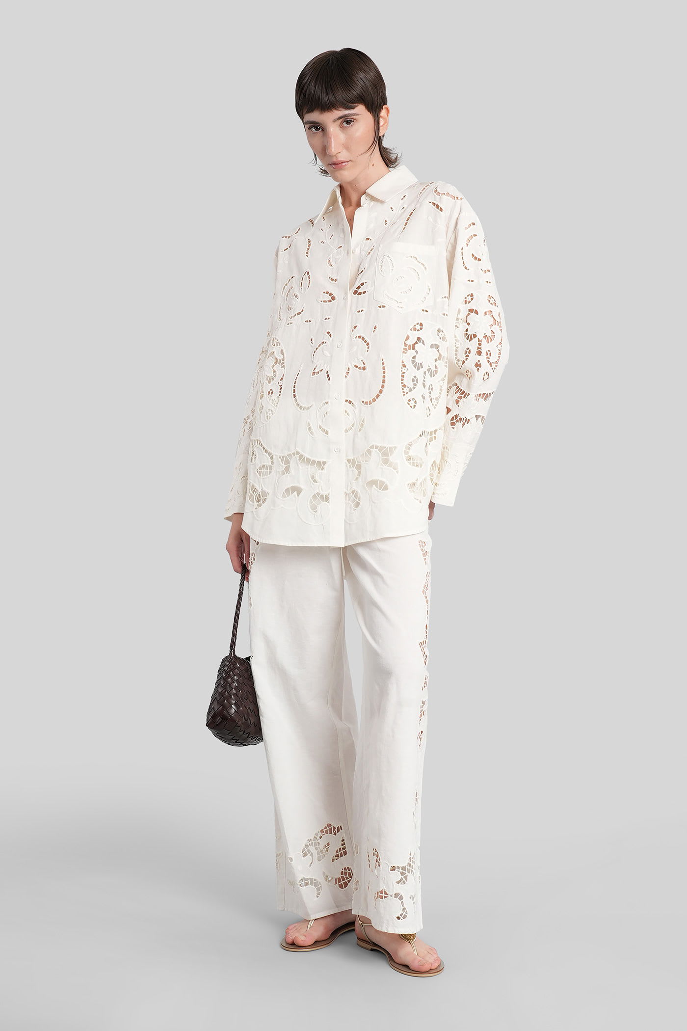 Alice And Olivia Finely Eyelet Oversized Button-front Shirt In White