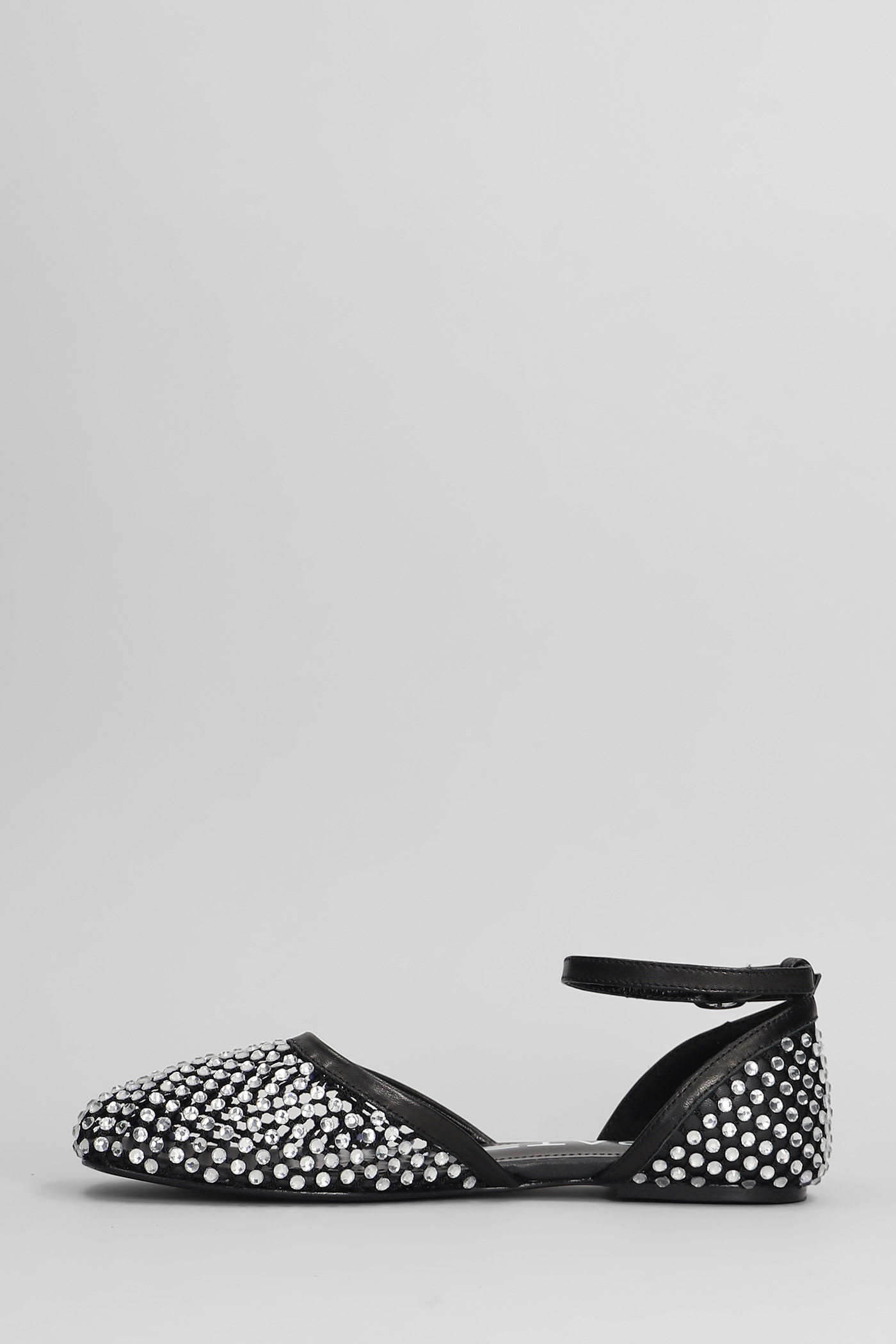 Strategia Ballet Flats In Black Leather In Black