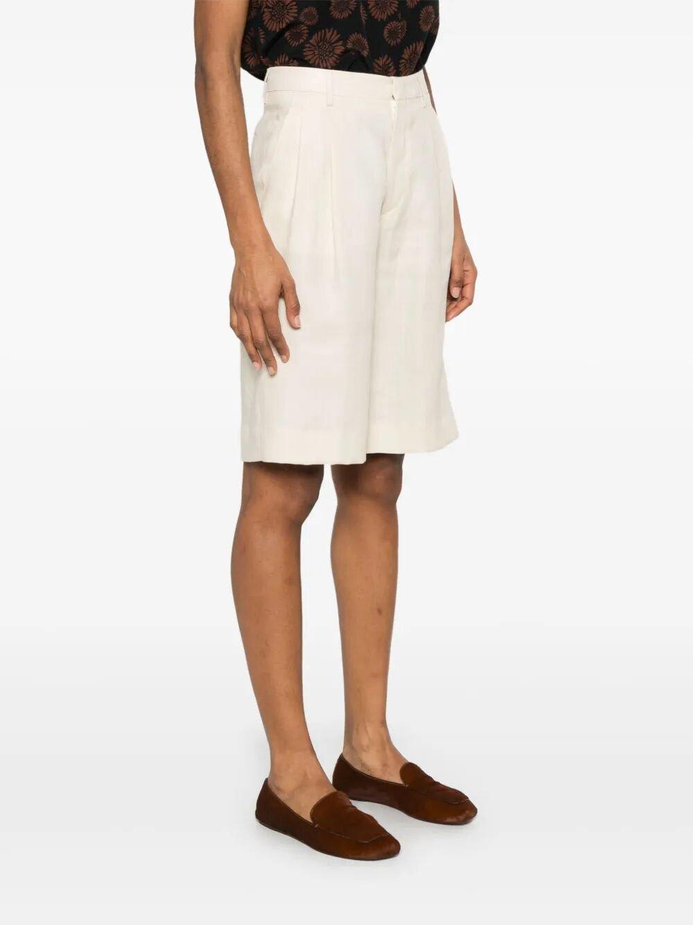 Tagliatore Tailored Beige Linen Shorts With Pleated Front