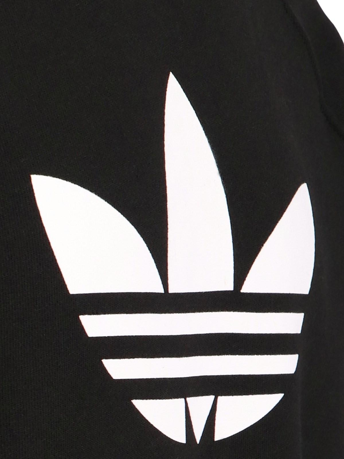 Adidas Originals Classics Trefoil Crewneck Sweatshirt In Black