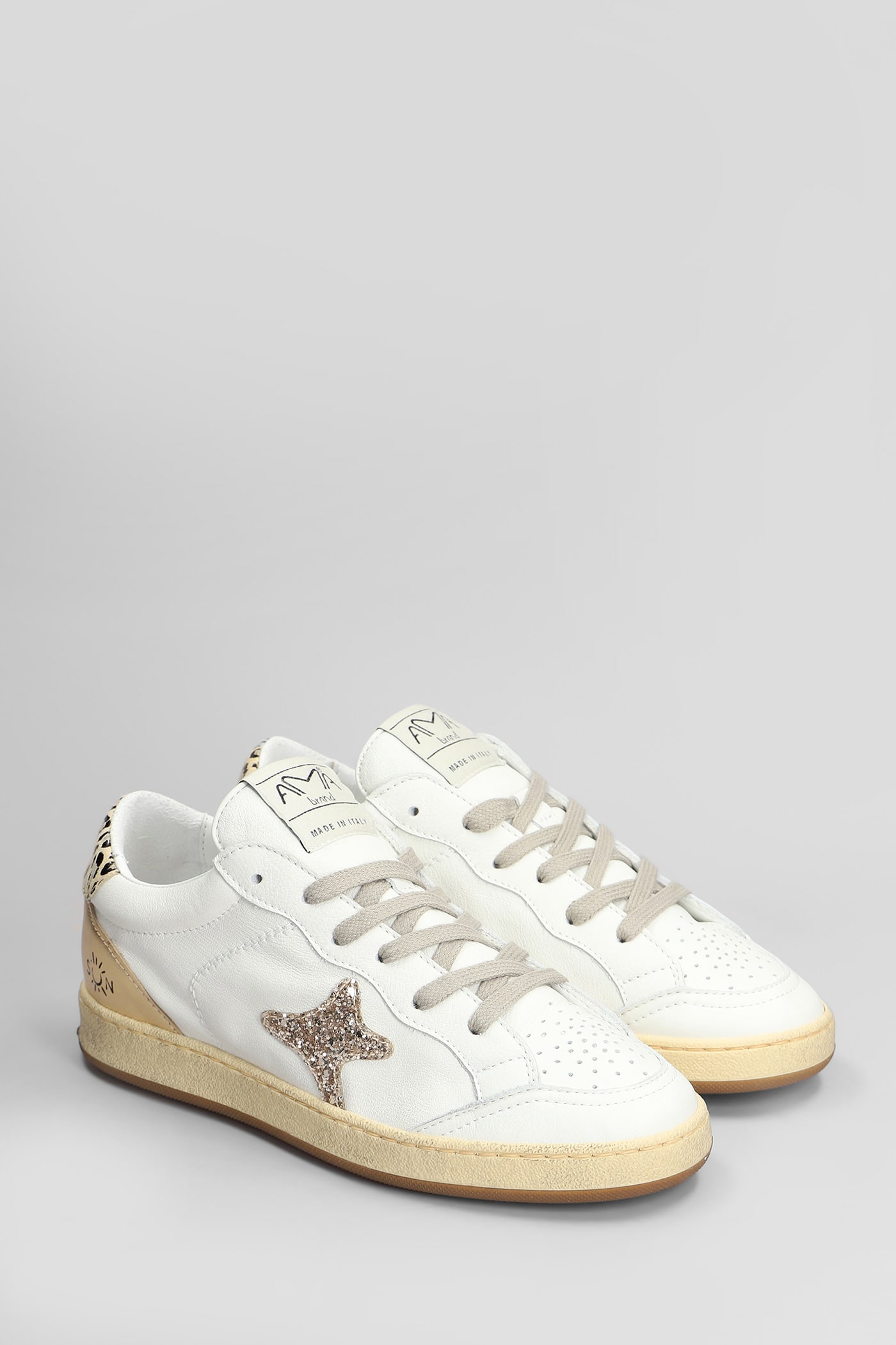 Ama Brand Sneakers In White Leather In White