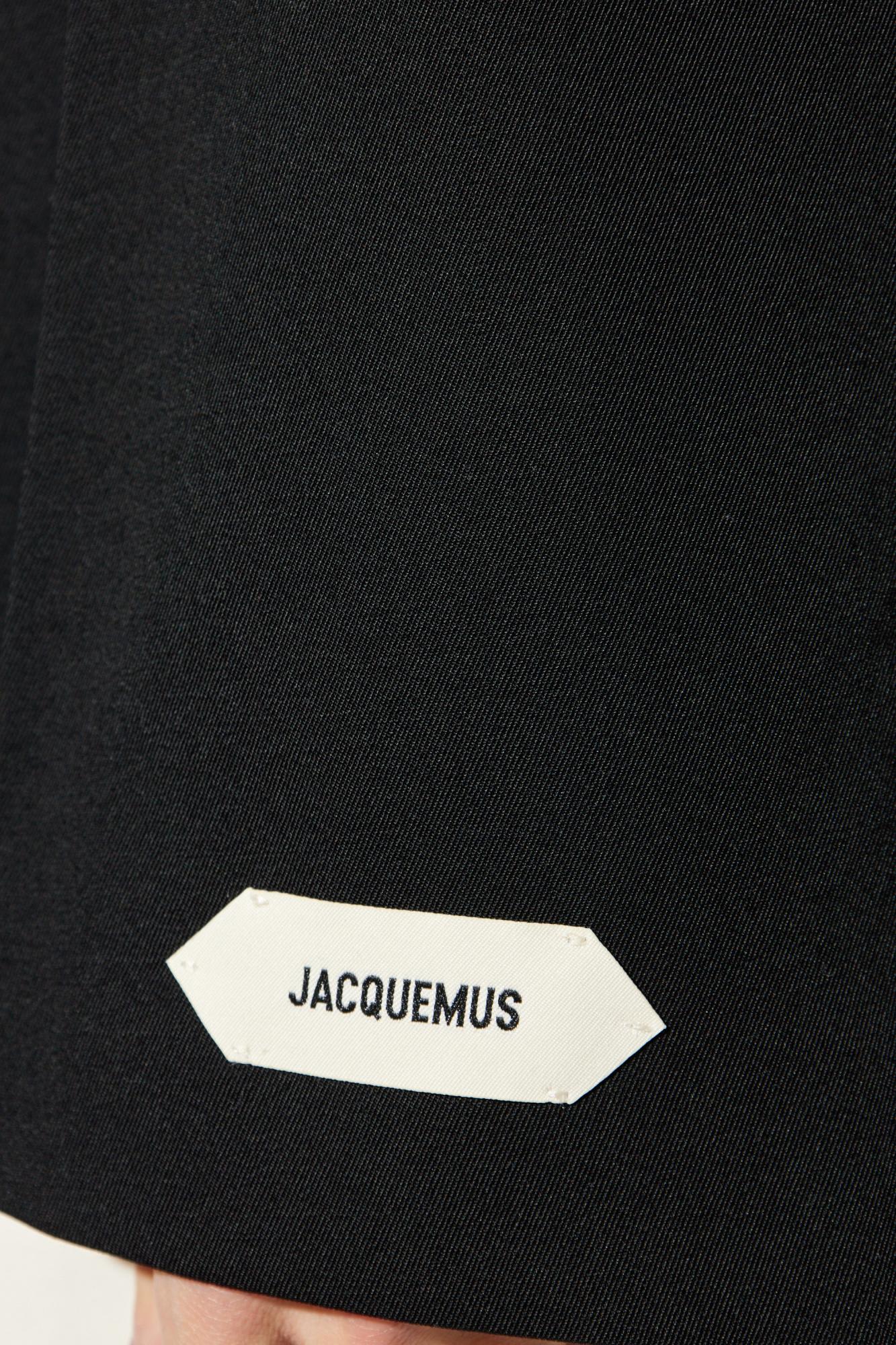 Jacquemus Double-breasted Jacket Featuring Shoulder Pads In Black
