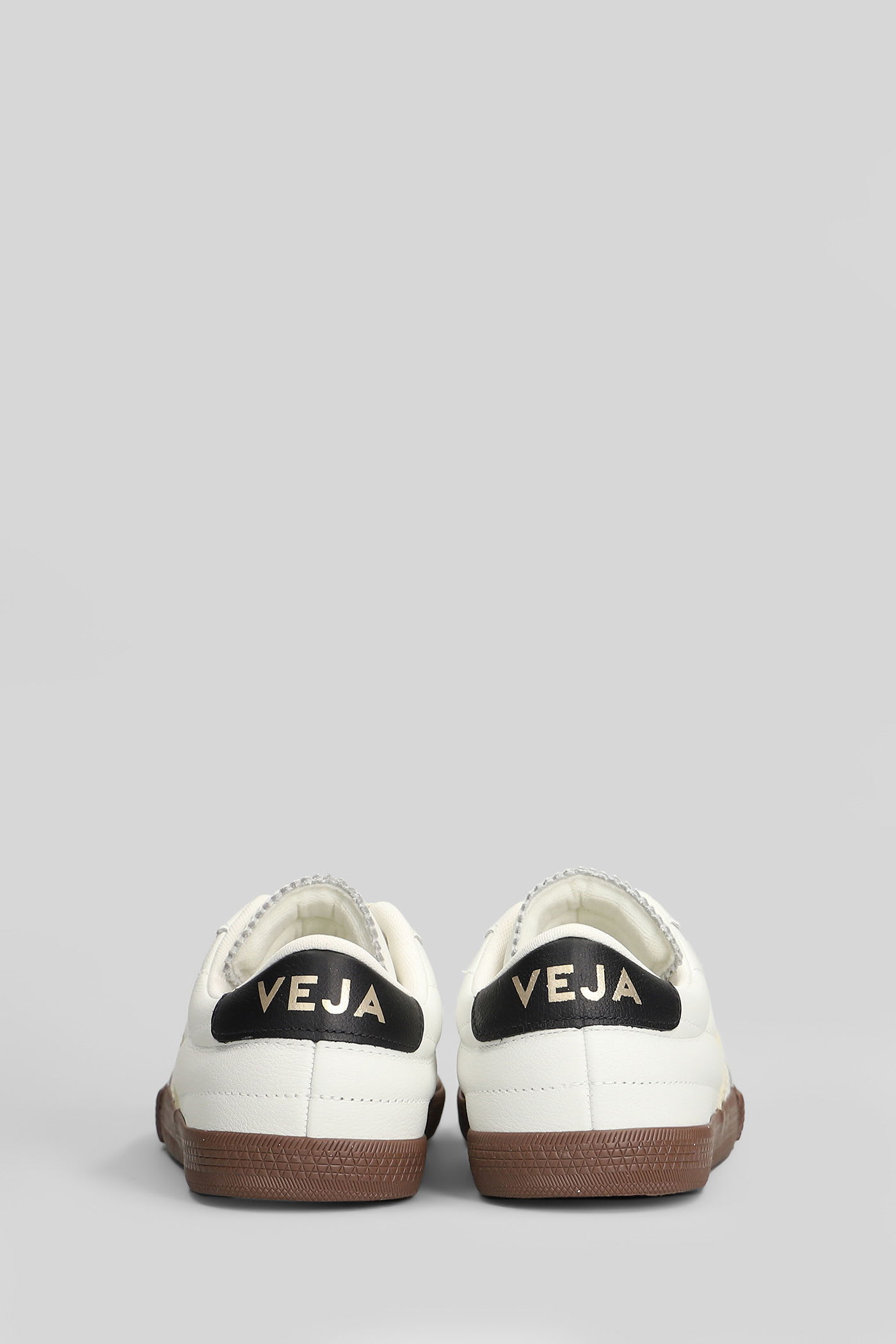 Veja Minimalist Low-top Sneakers With Textured Sole In Multi