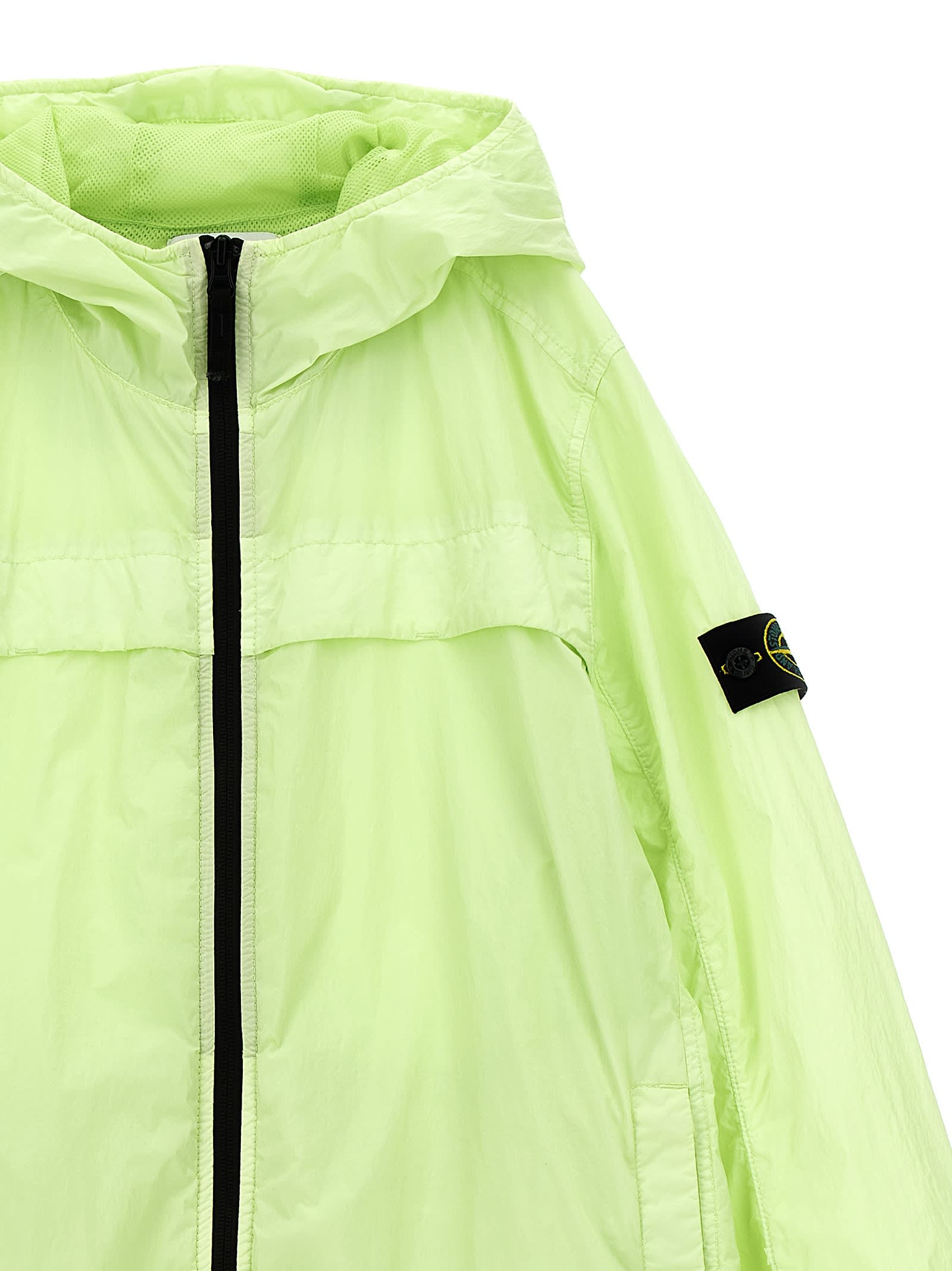 Stone Island Logo Badge Hooded Jacket In Green