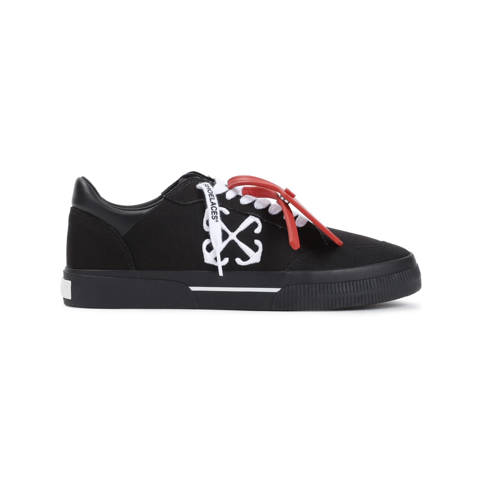 Shop Off-white New Low Vulcanized Sneakers In Black White