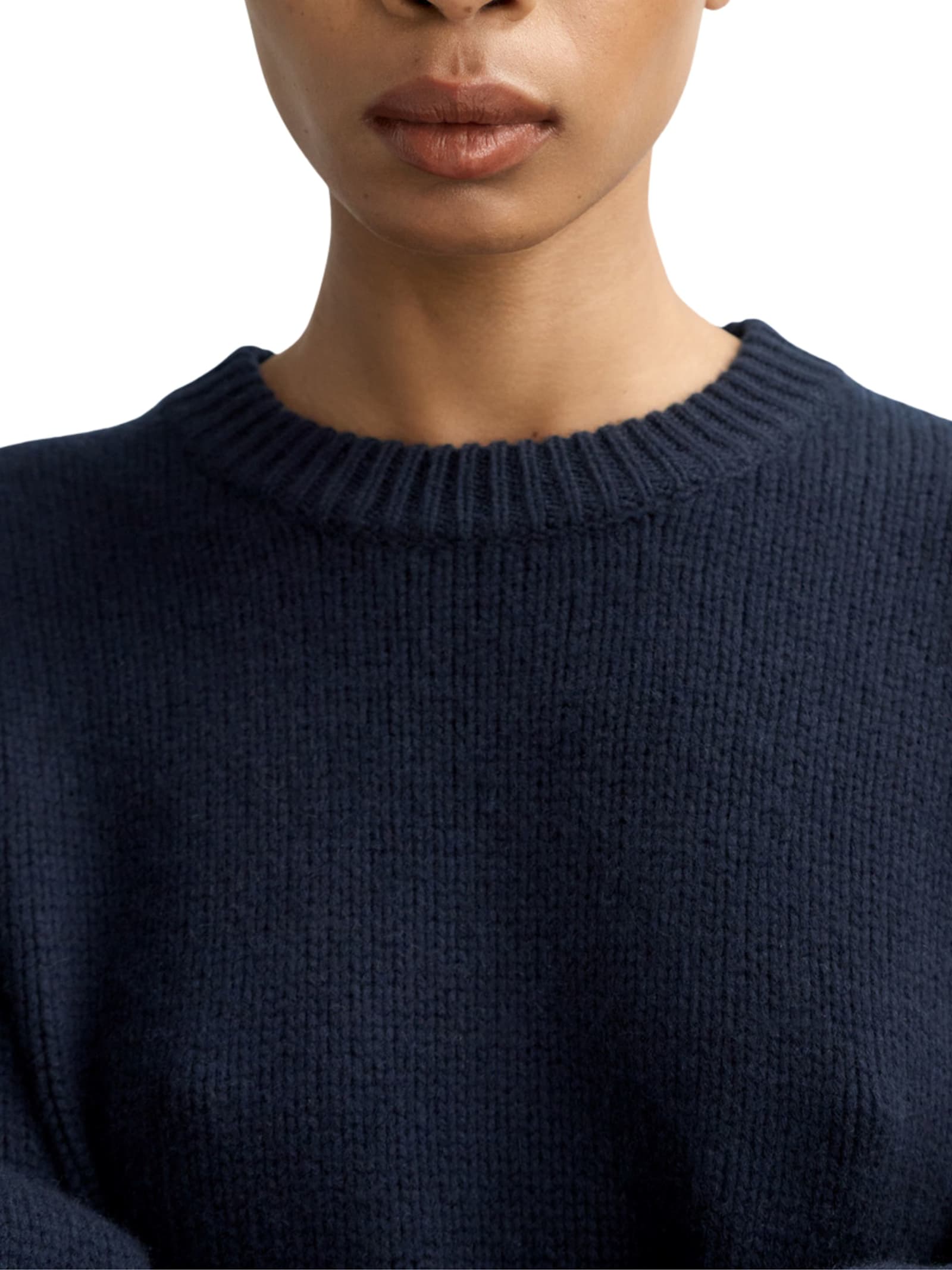 Goat Thick Crew Neck Sweater In Blue