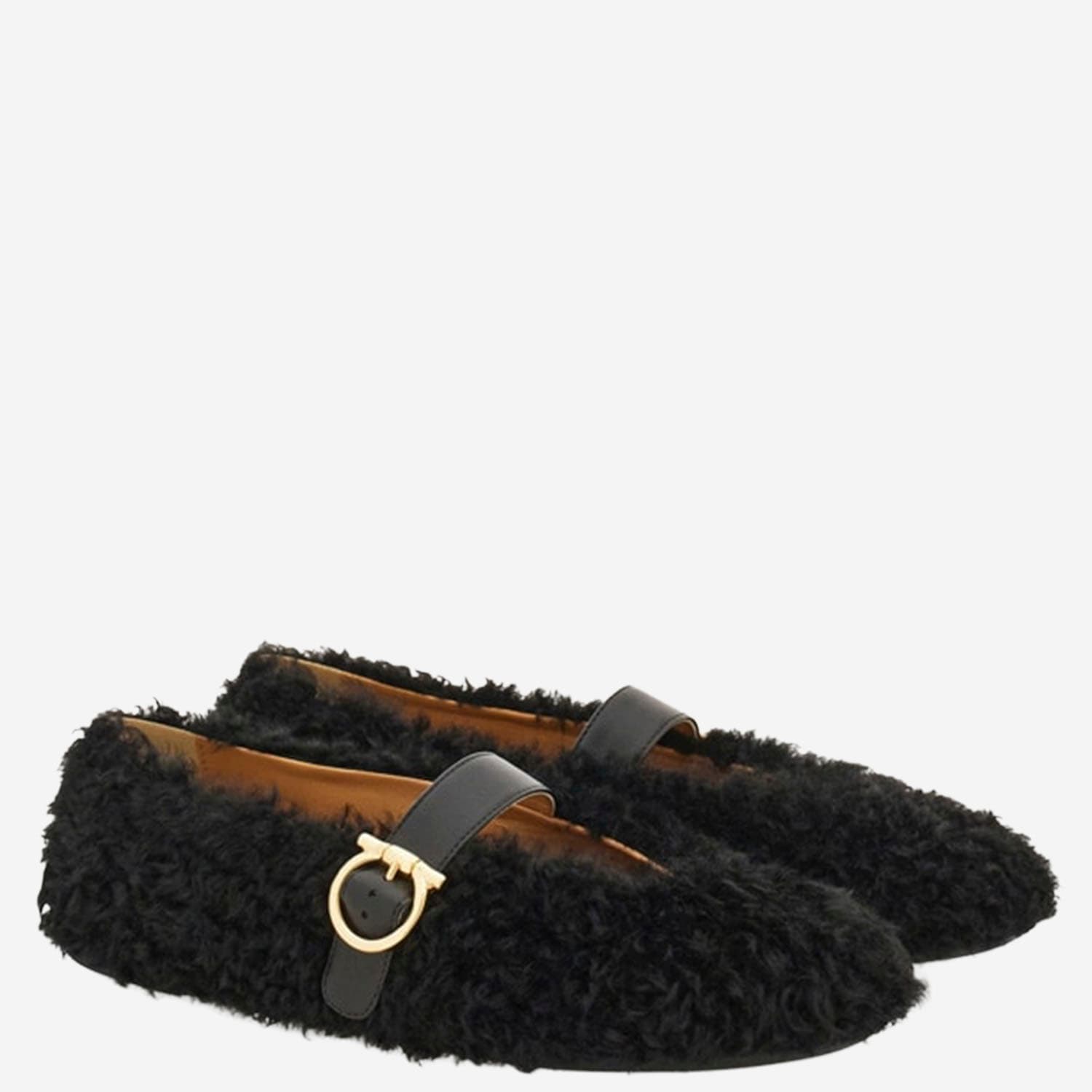 Ferragamo Gancini Ornamental Ballet Flats In Shearling In Black