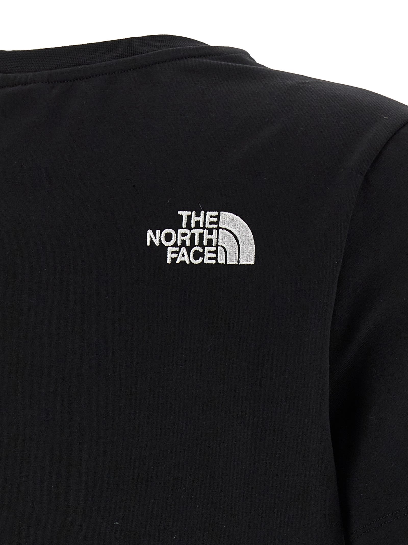 The North Face Embroidered Logo Crop T-shirt In Black