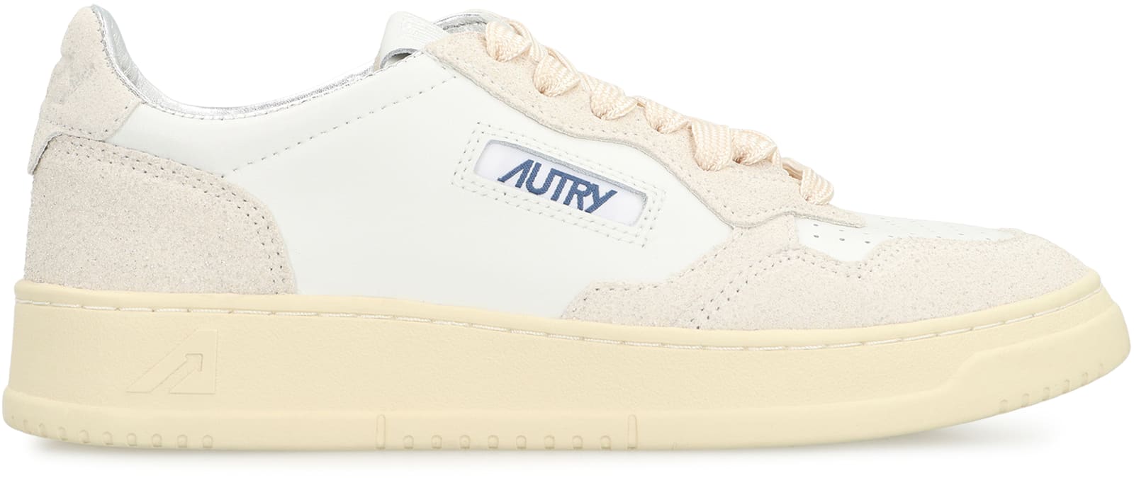 Autry Medalist Low-top Sneakers In White