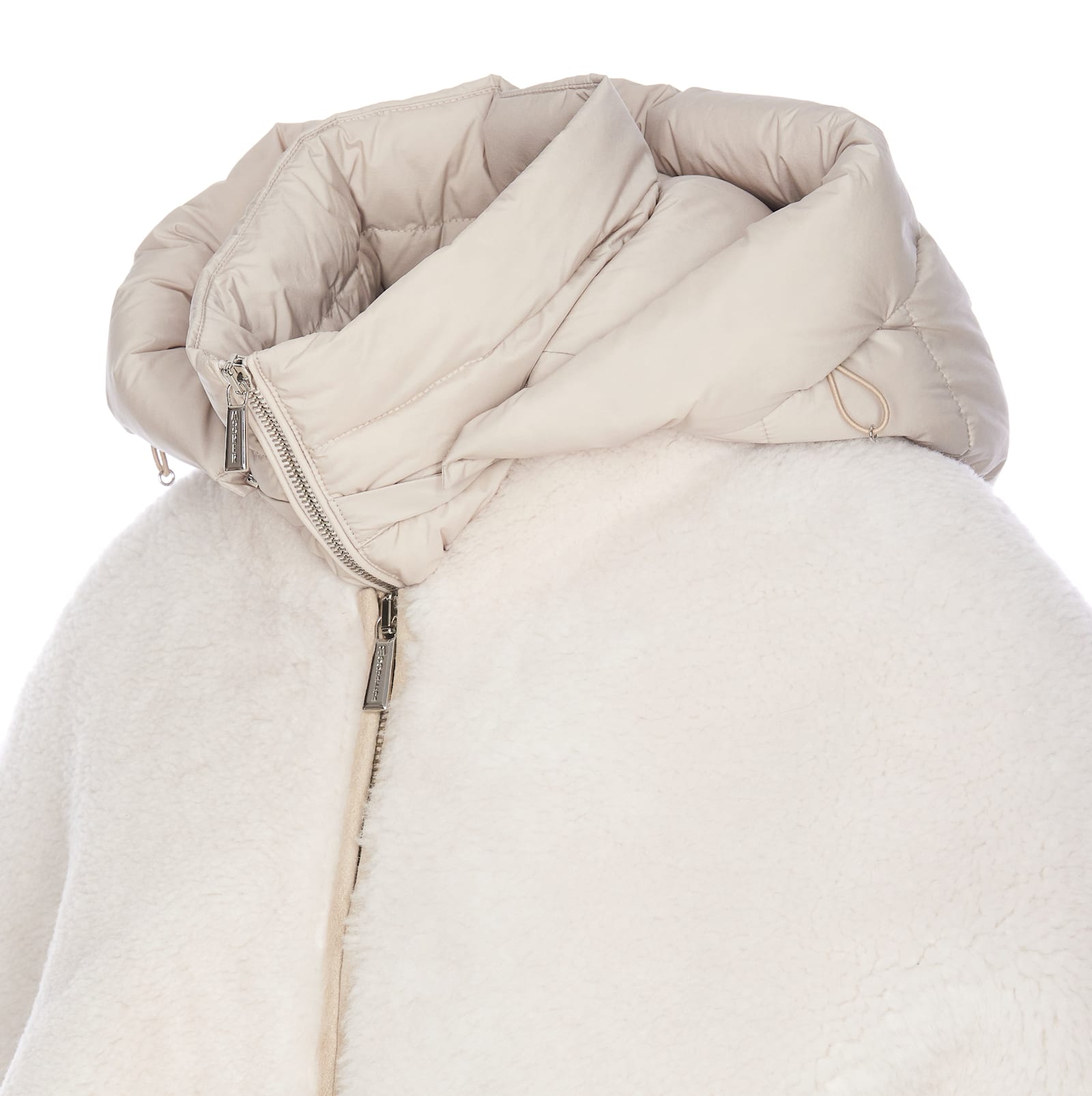 Shop Moorer Pegaso-cwr Down Jacket In White