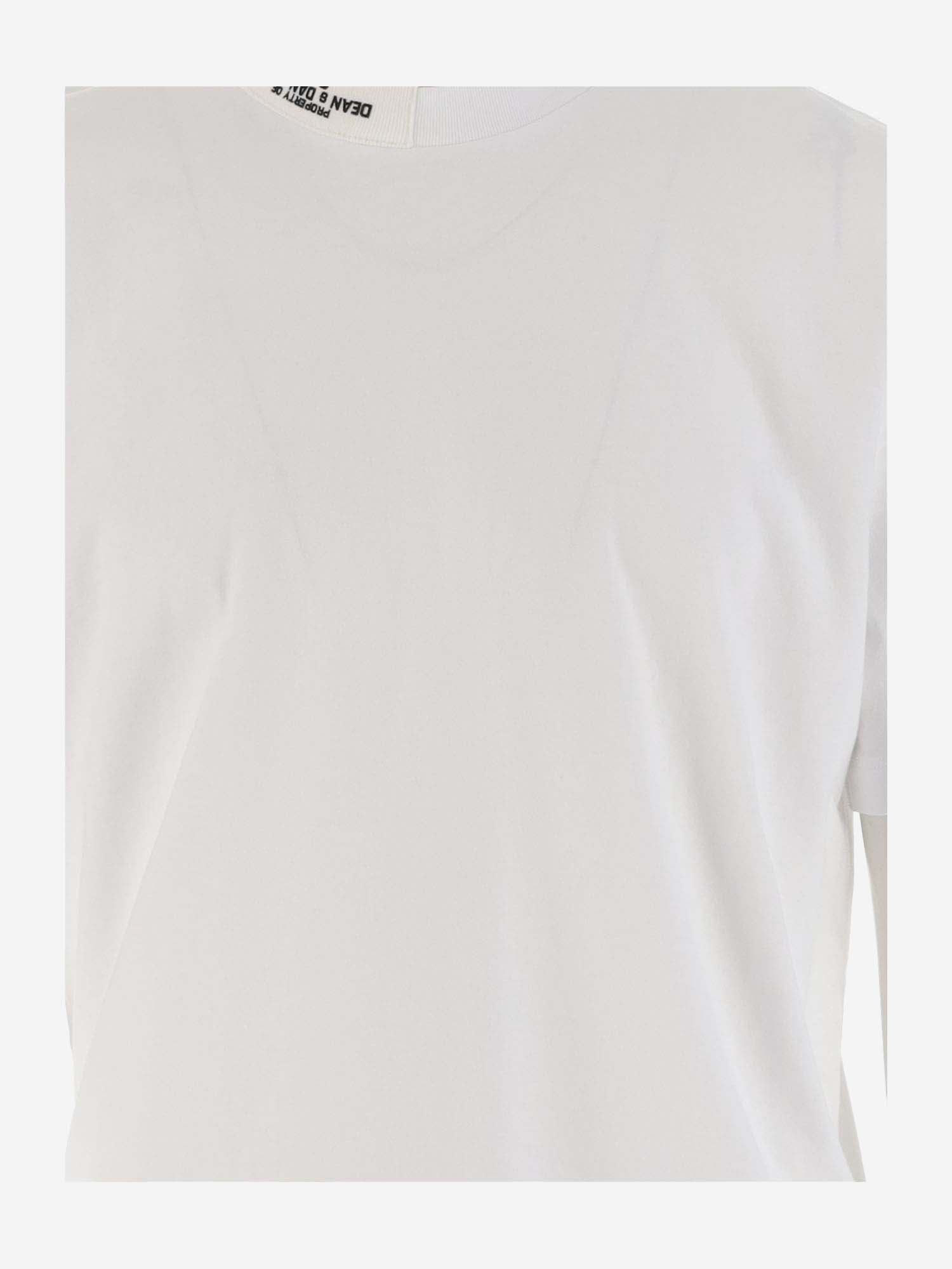 Shop Dsquared2 Cotton T-shirt With Logo In White