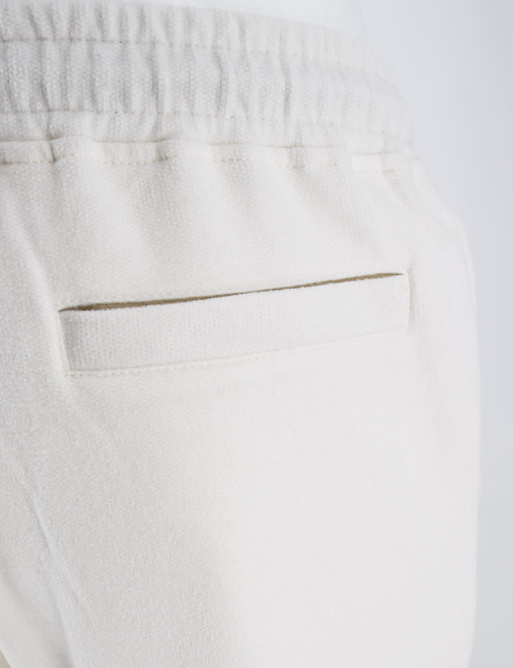 Shop Eleventy Trousers In White