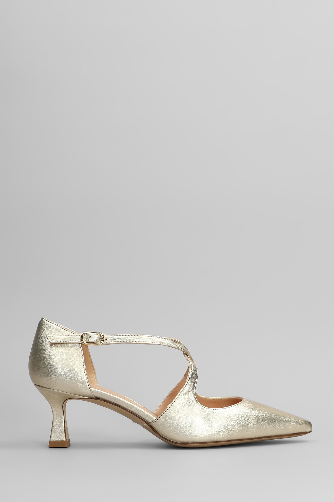 Pumps In Platinum Leather