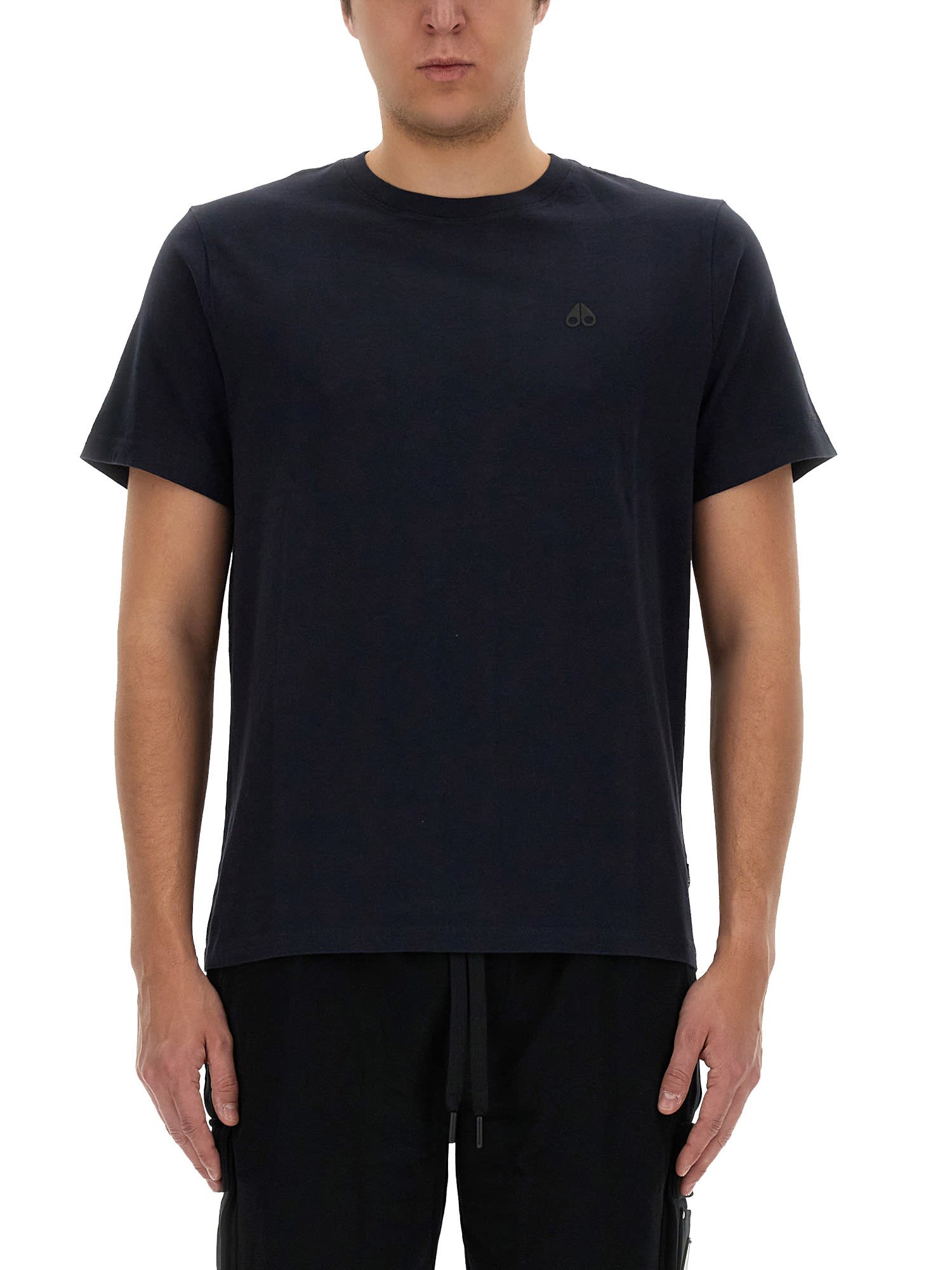 Shop Moose Knuckles T-shirt With Logo In Navy