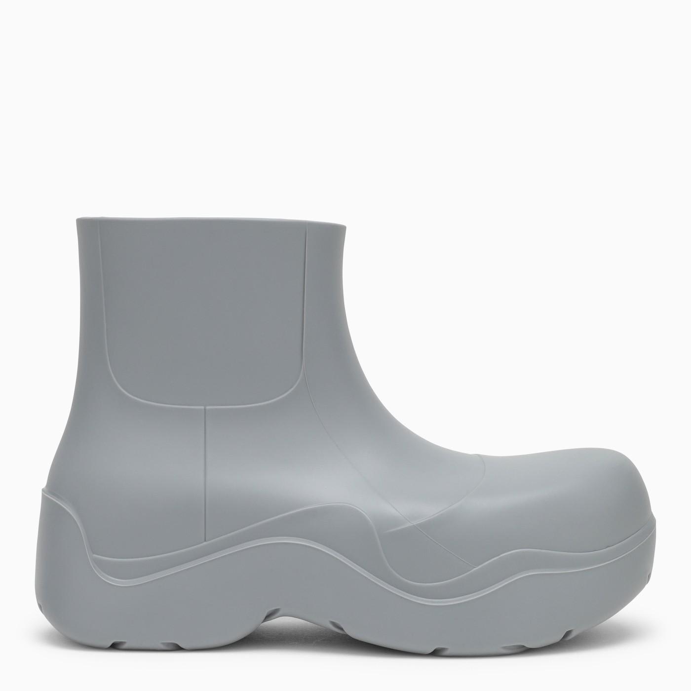 Shop Bottega Veneta Vapor Puddle Low Boots In Grey