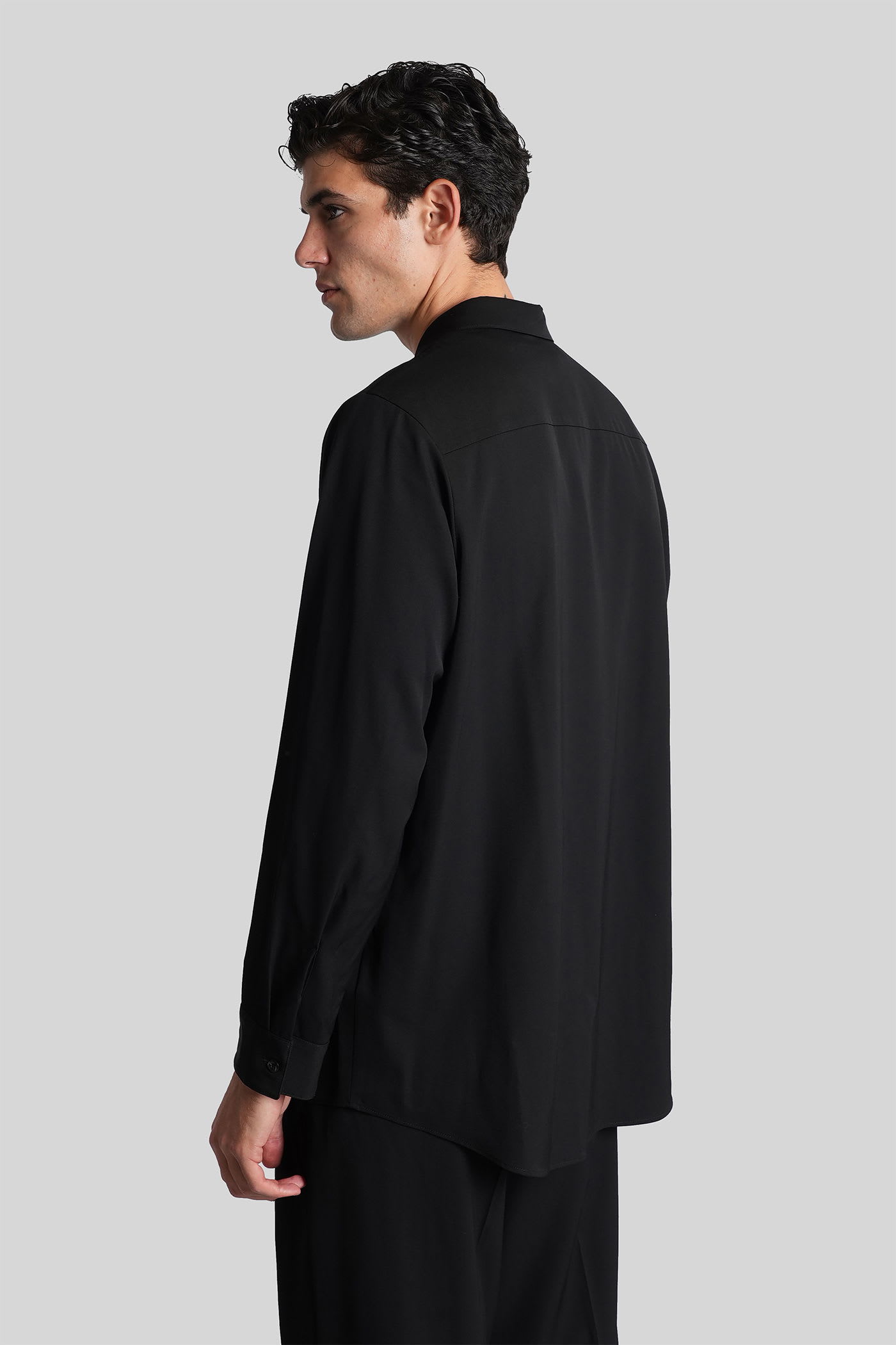 Attachment Shirt In Black Wool In Black