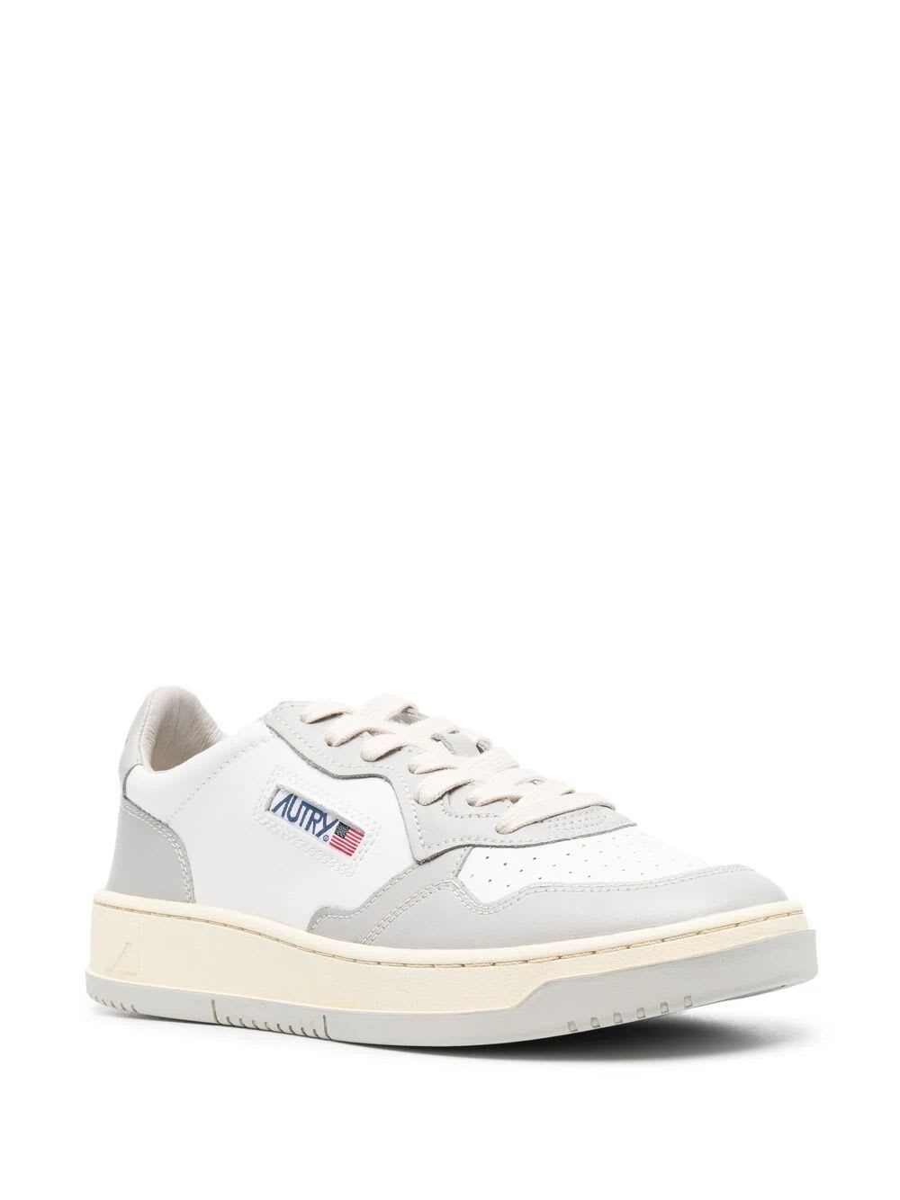 Shop Autry Medalist Low Sneakers In White Vapor