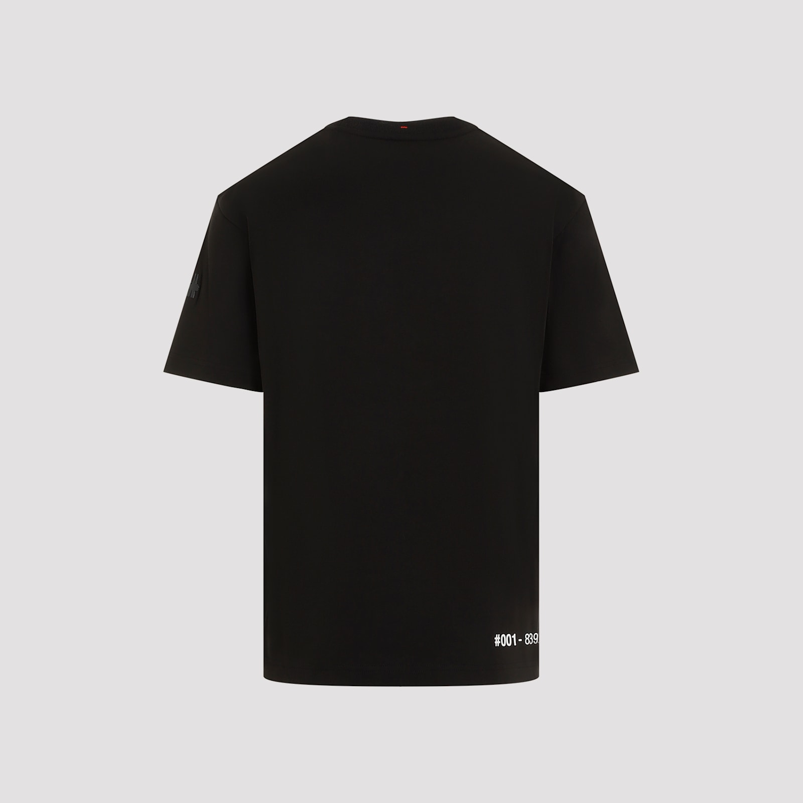 Shop Moncler Ss T-shirt In Black