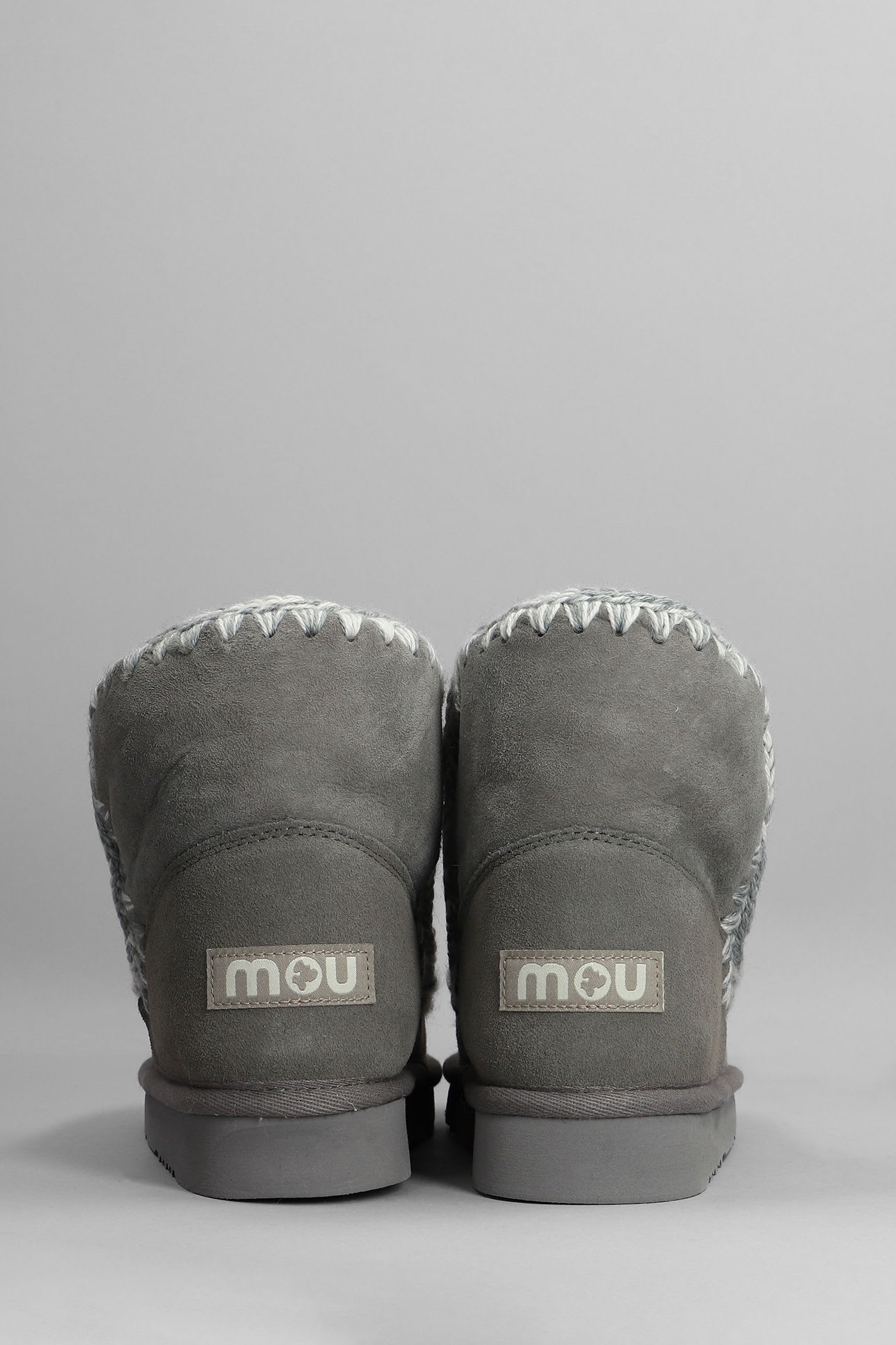 Mou Eskimo 18 Low Heels Ankle Boots In Grey Suede In Gray
