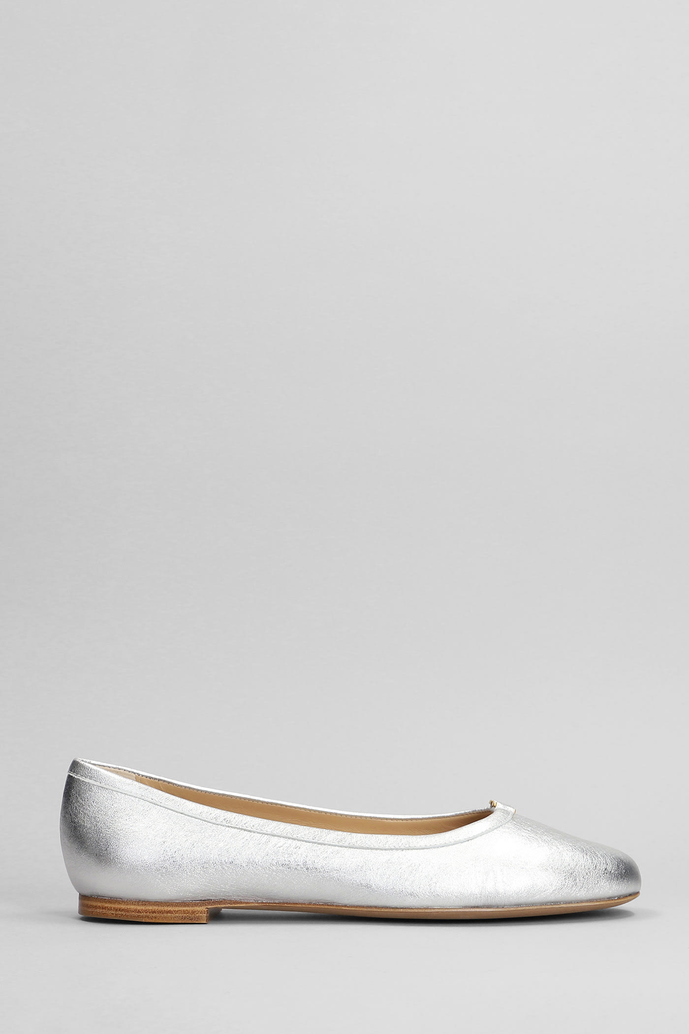 Shop Chloé Mercie Ballet Flats In Silver Leather