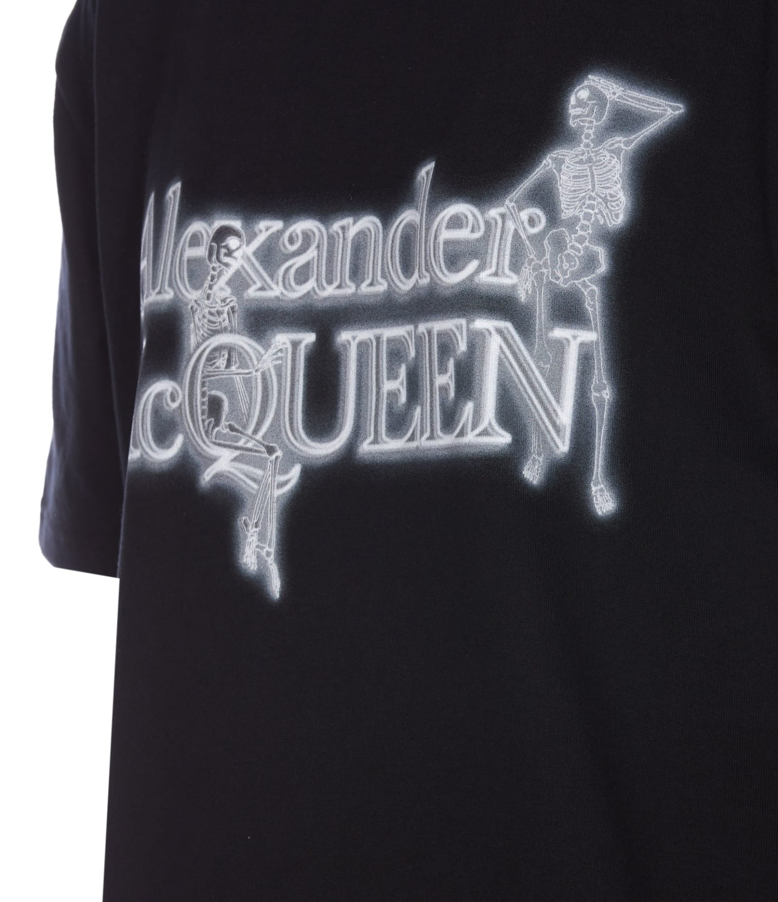 Shop Alexander Mcqueen Skull Lettering T-shirt In Black