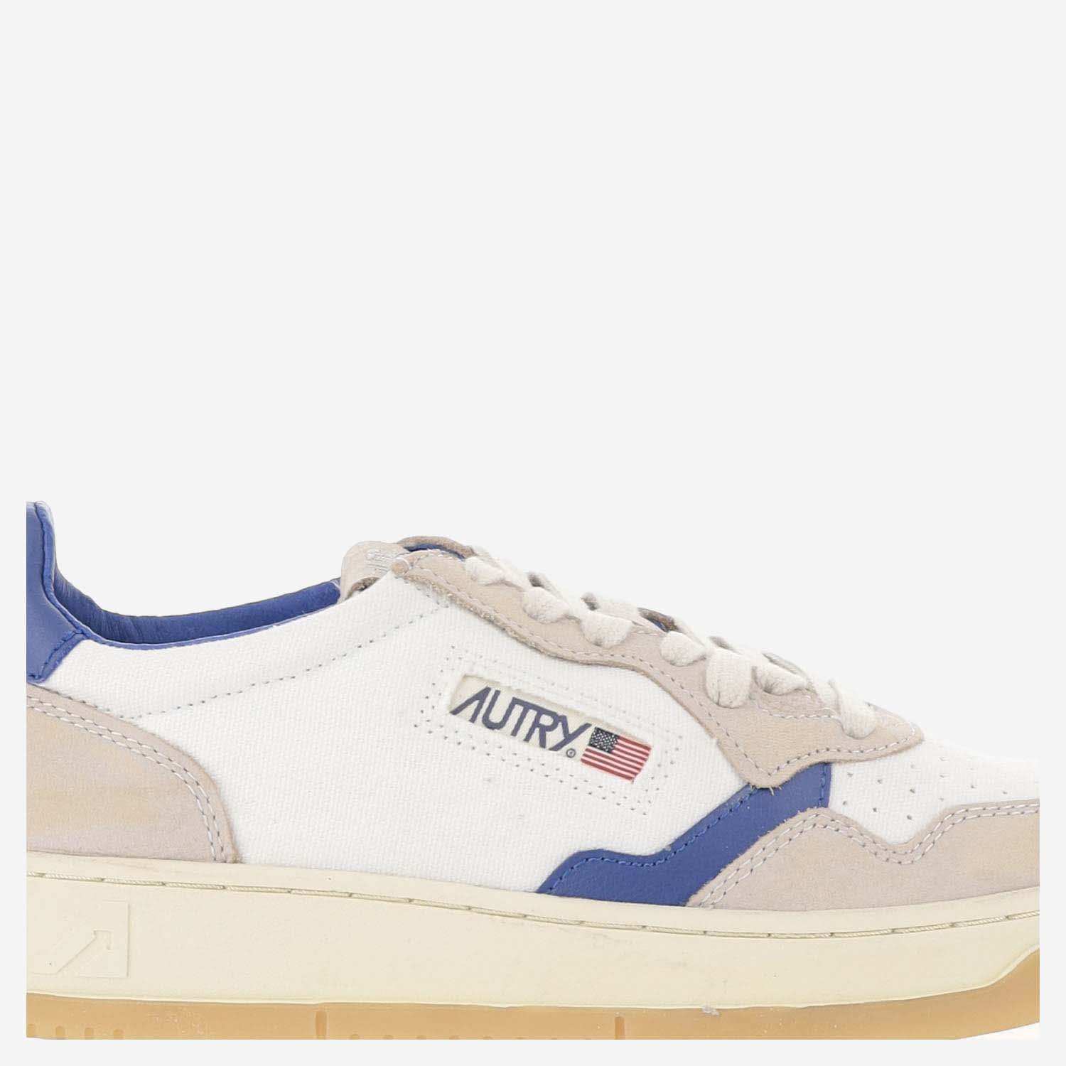 Shop Autry Medalist Low Canvas Sneakers In Bianco+blu