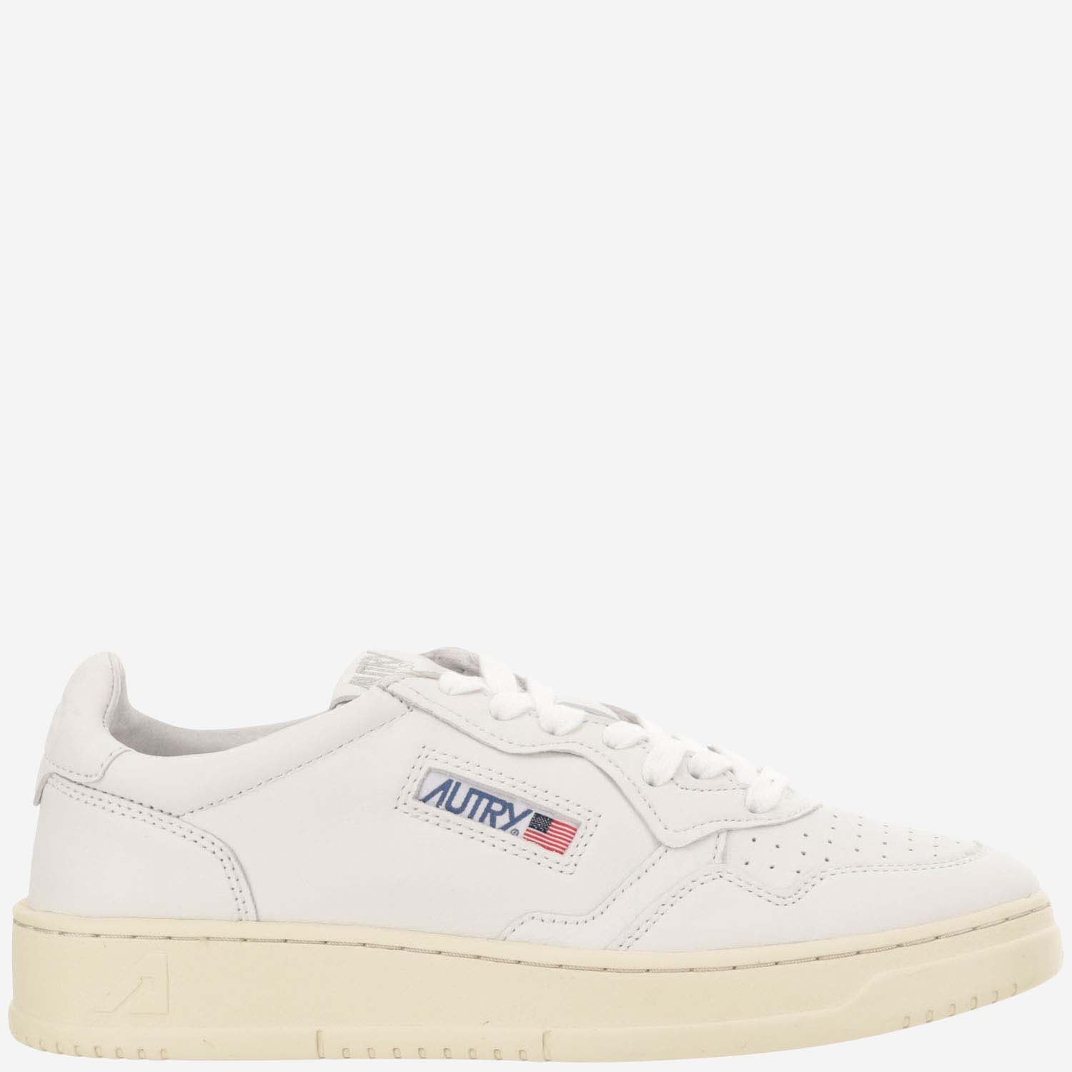 Shop Autry Low Medalist Leather Sneakers In White