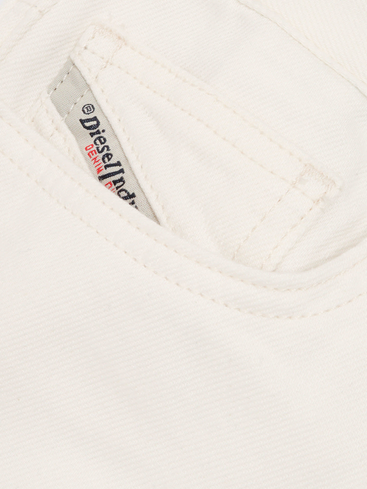 Diesel 5 Pockets In White