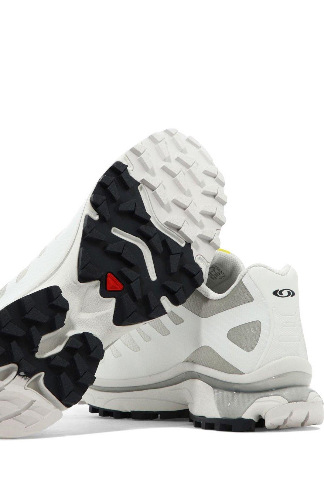 Salomon Two-tone Fabric Xt-4 Og Sneakers In Bianco