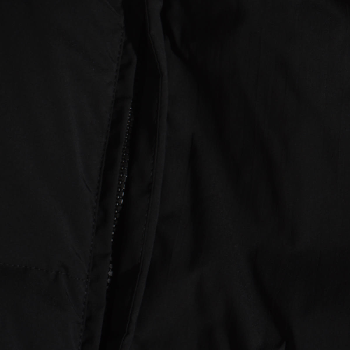 Mm6 Maison Margiela Transformable Padded Jacket In Black