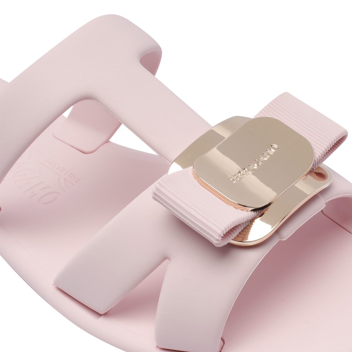 Ferragamo Women's Lilou Rubber Slides In Pink