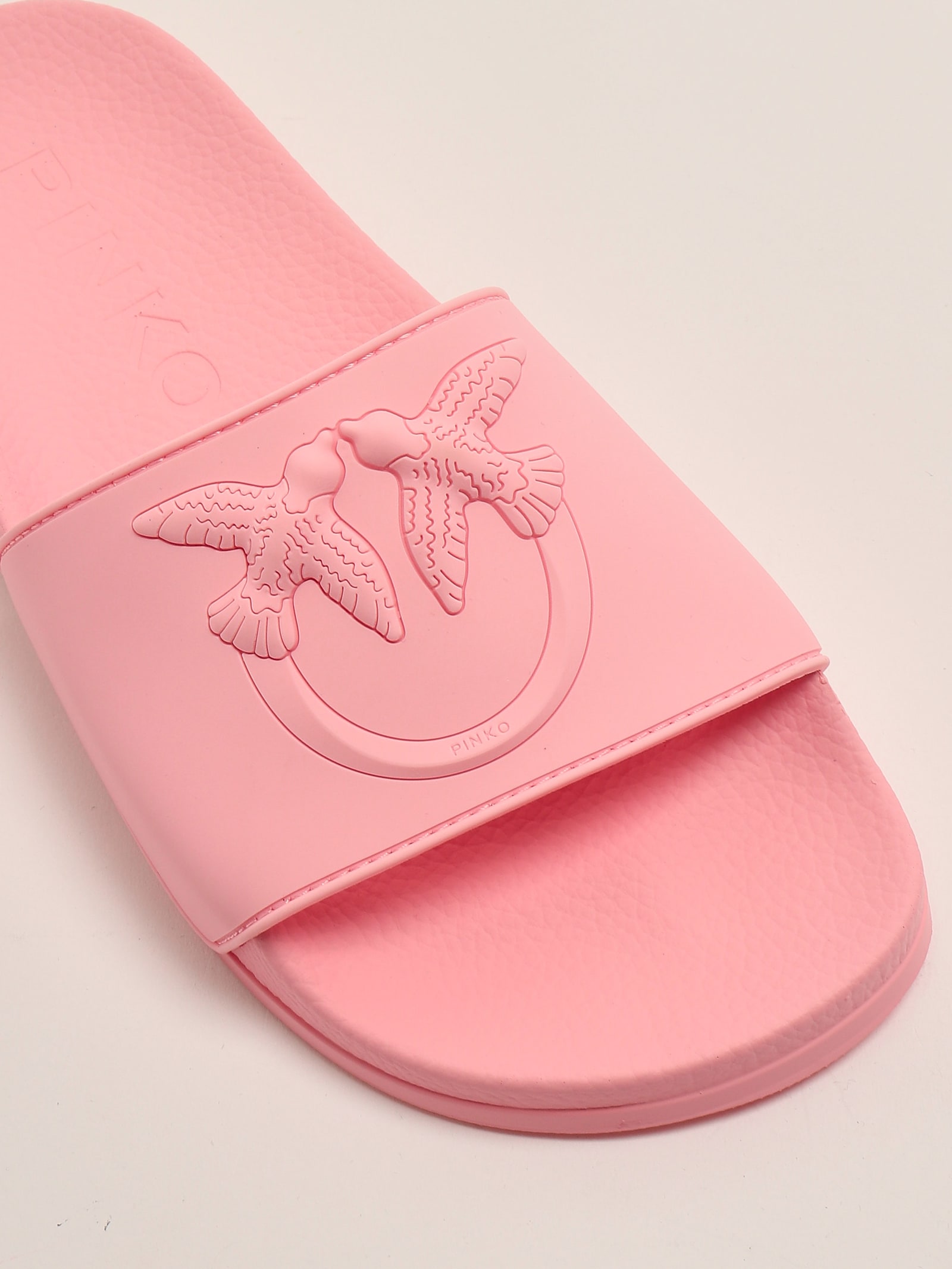 Pinko Rubberized Slippers With Love Birds Logo Band