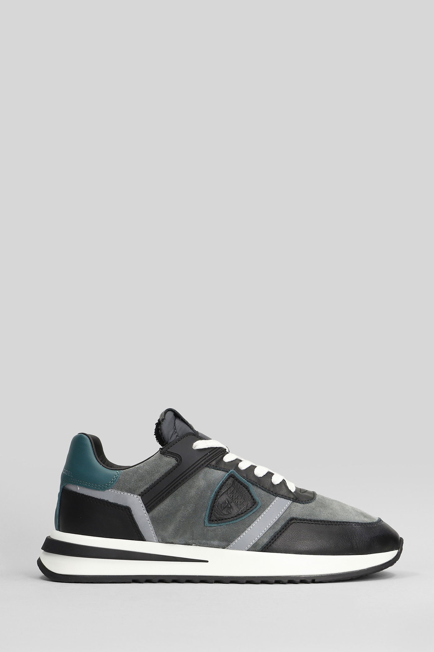 Philippe Model Trop 2.1 Low Sneakers In Black Suede And Leather In Black