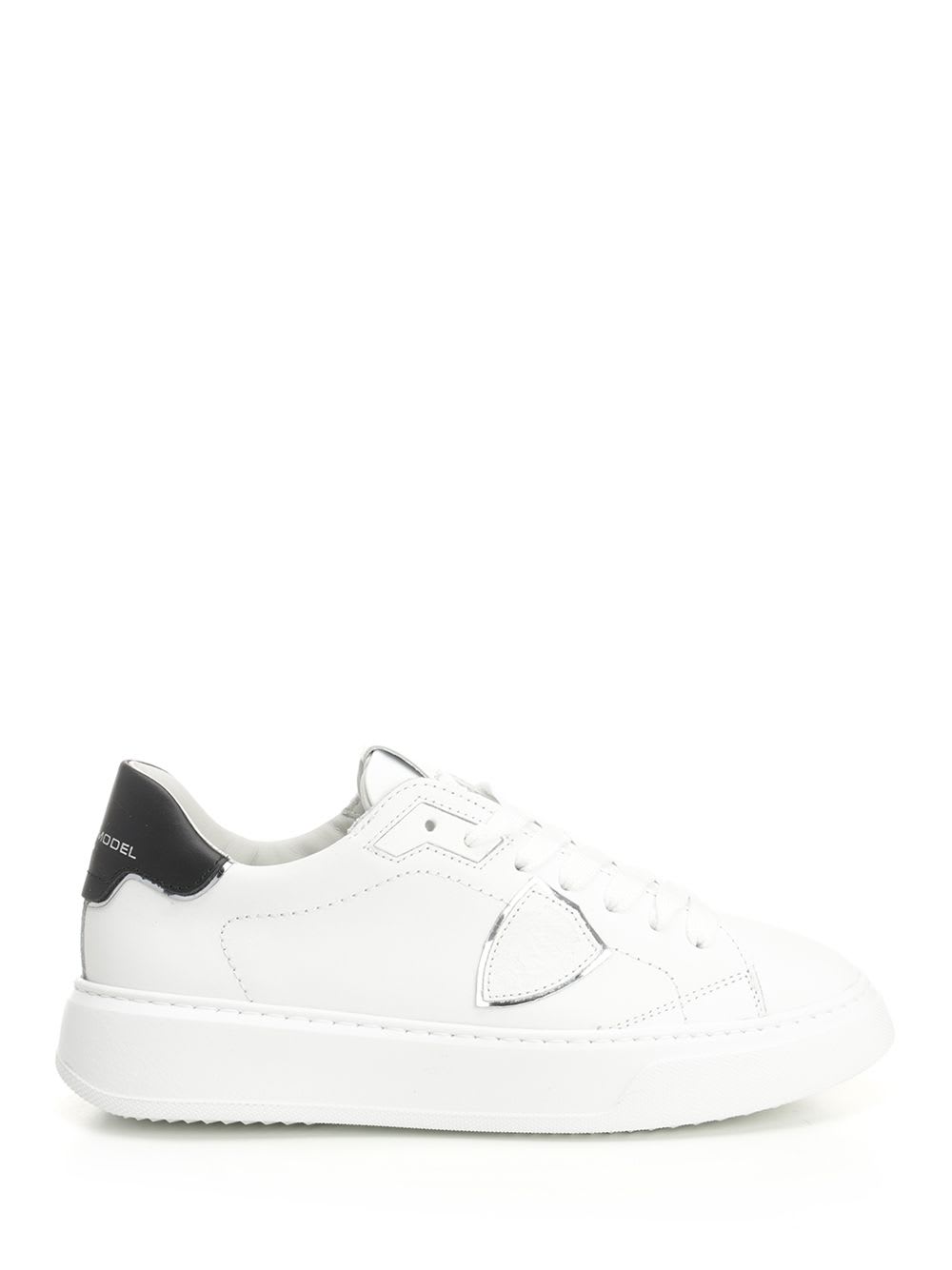 Low Sneaker temple