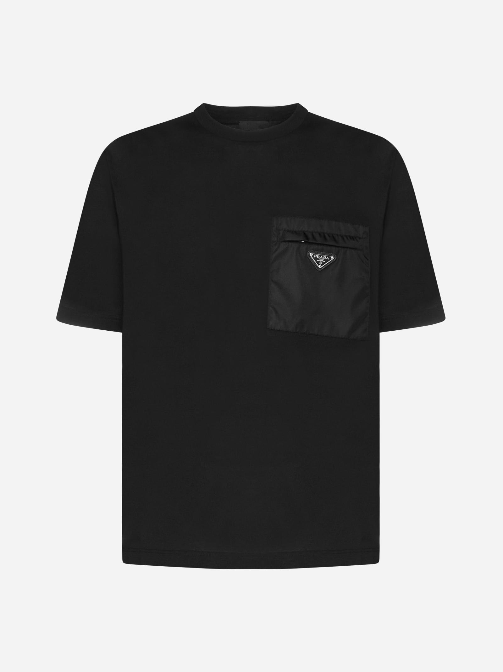 Prada Men's Plain Cotton Badge Pocket T-shirt In Black