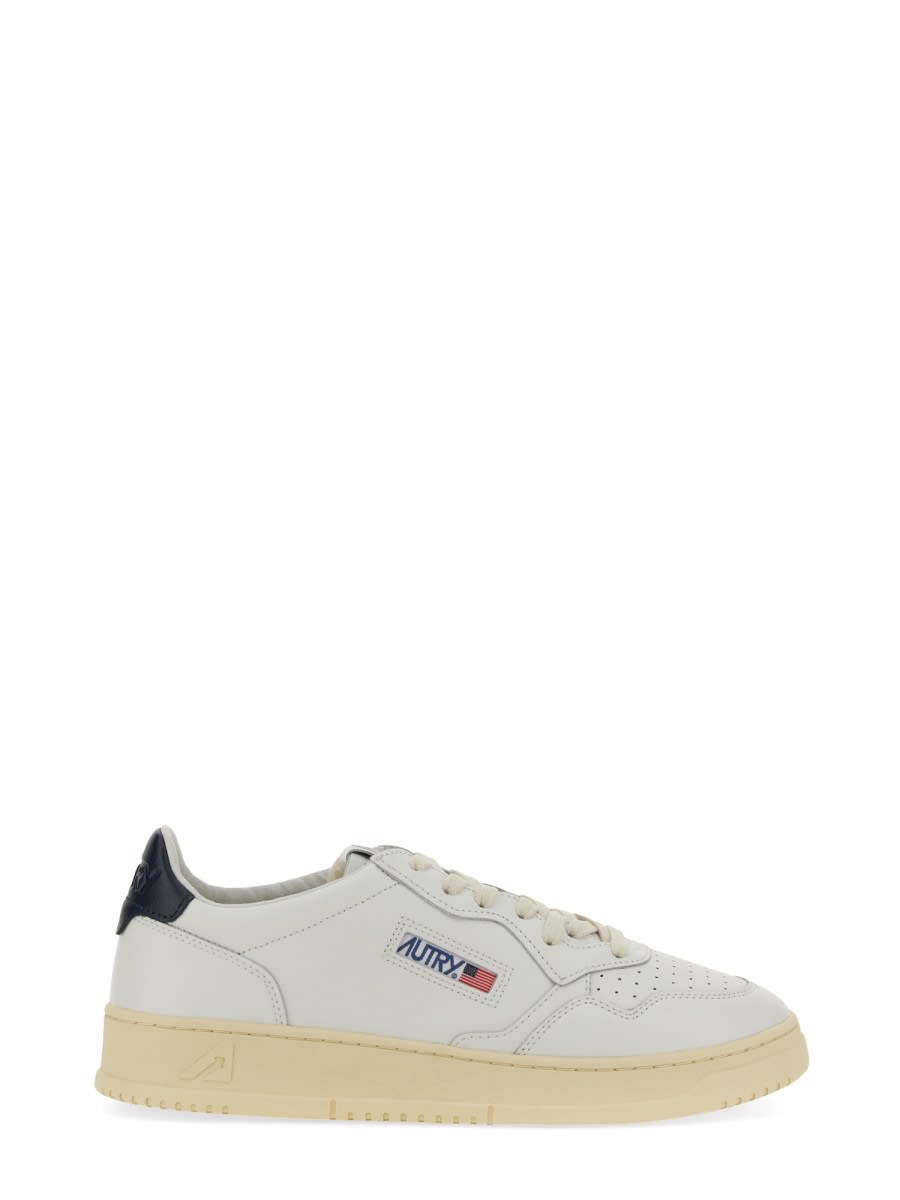 Autry Medalist Low Sneaker In White