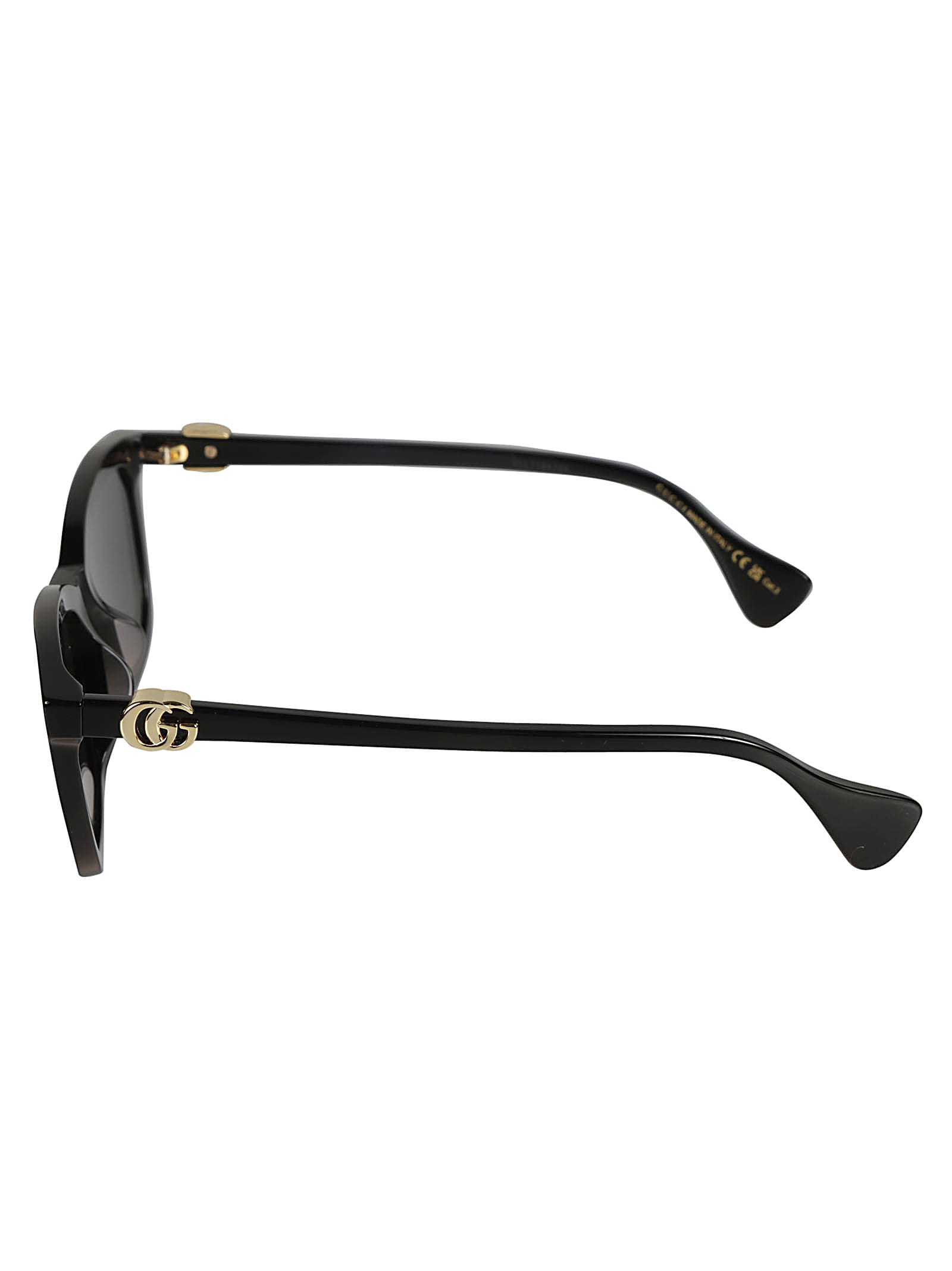 Shop Gucci Wayfarer Classic Sunglasses In Black