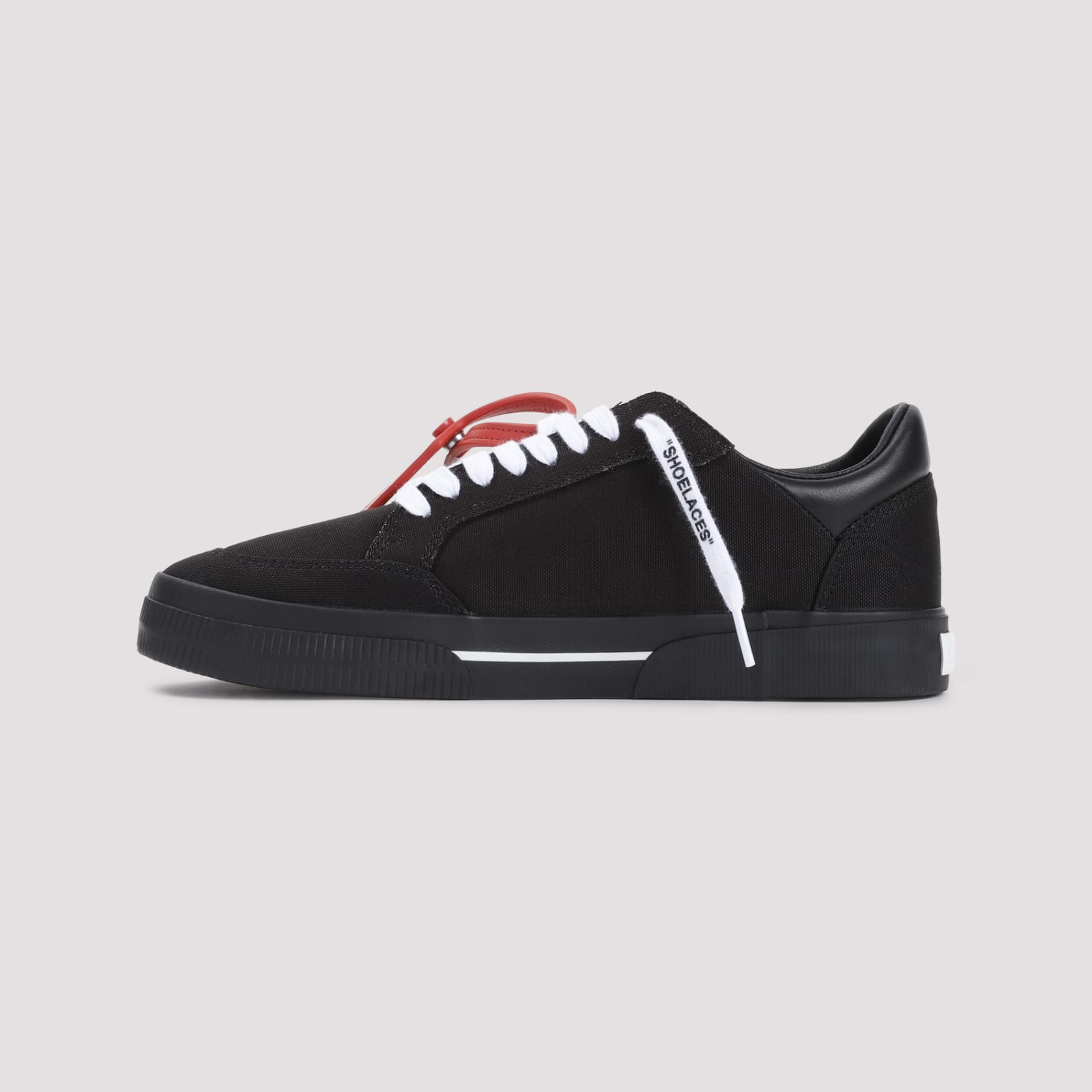 Shop Off-white New Low Vulcanized Sneakers In Black White