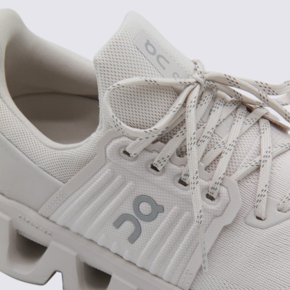 On Sand And Ivory Cloudswift 4 Sneakers In Neutral