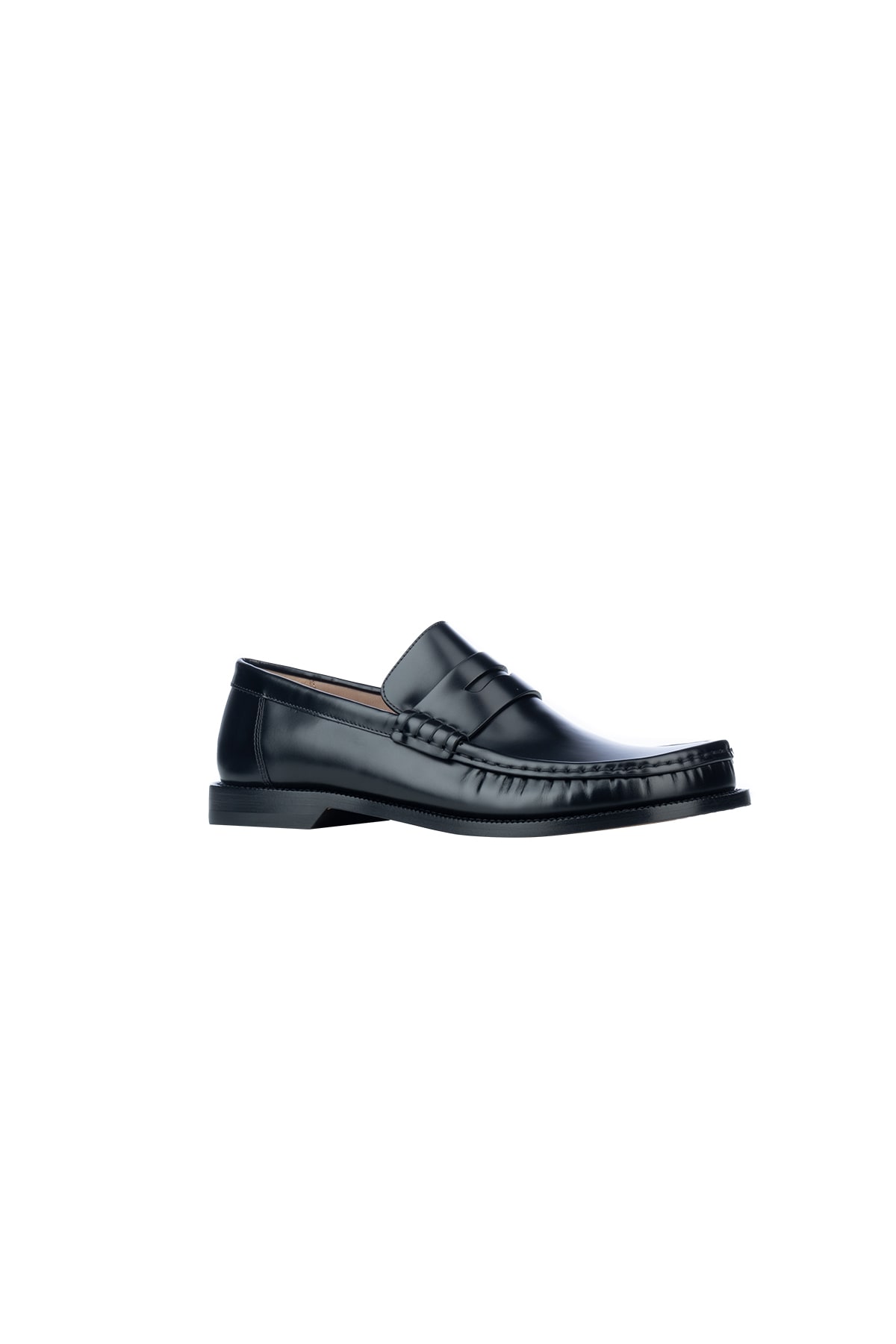 Loewe Campo Asymmetrical Leather Loafers In Black