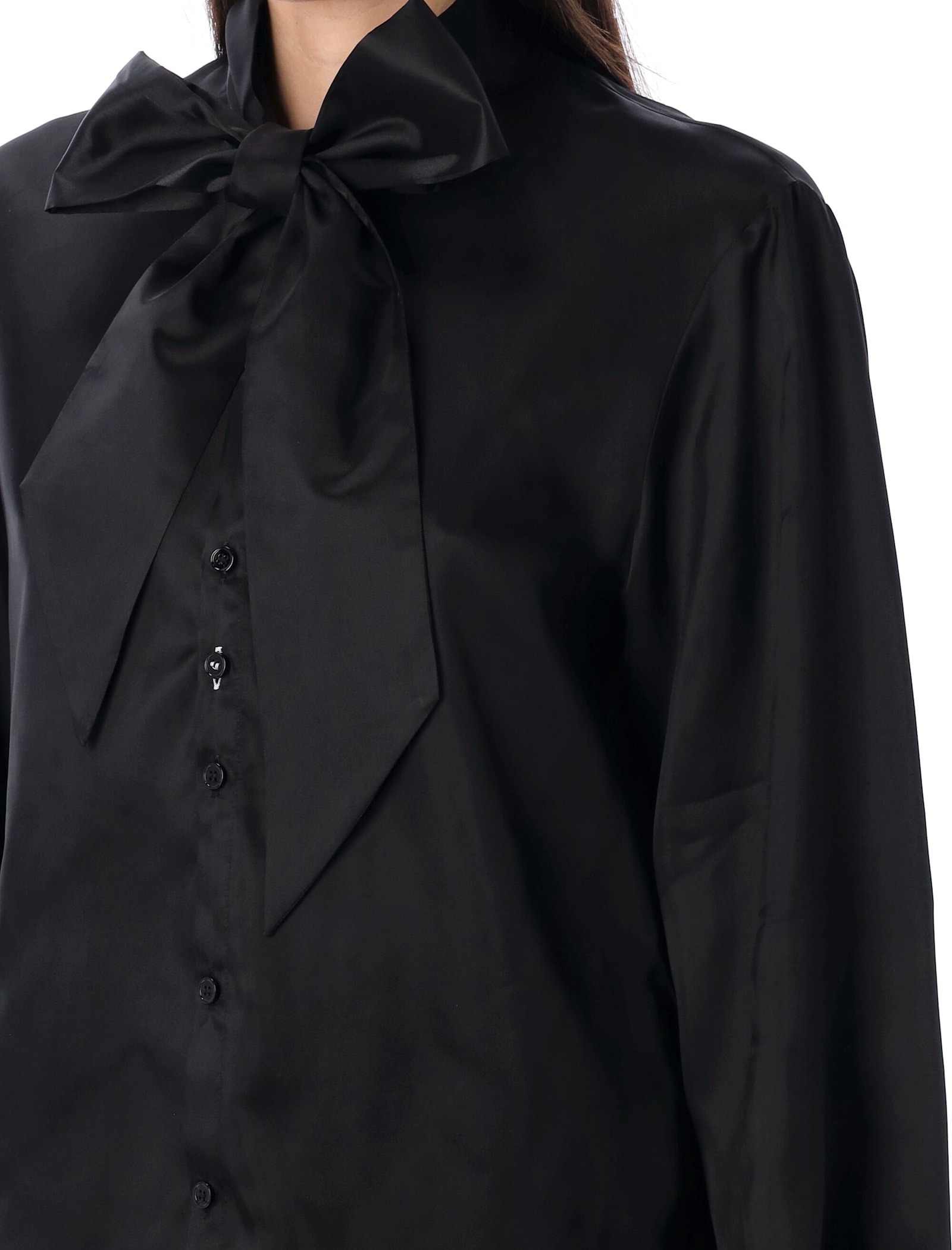 Mm6 Maison Margiela Ribbon Bow Back Satin Top In Black