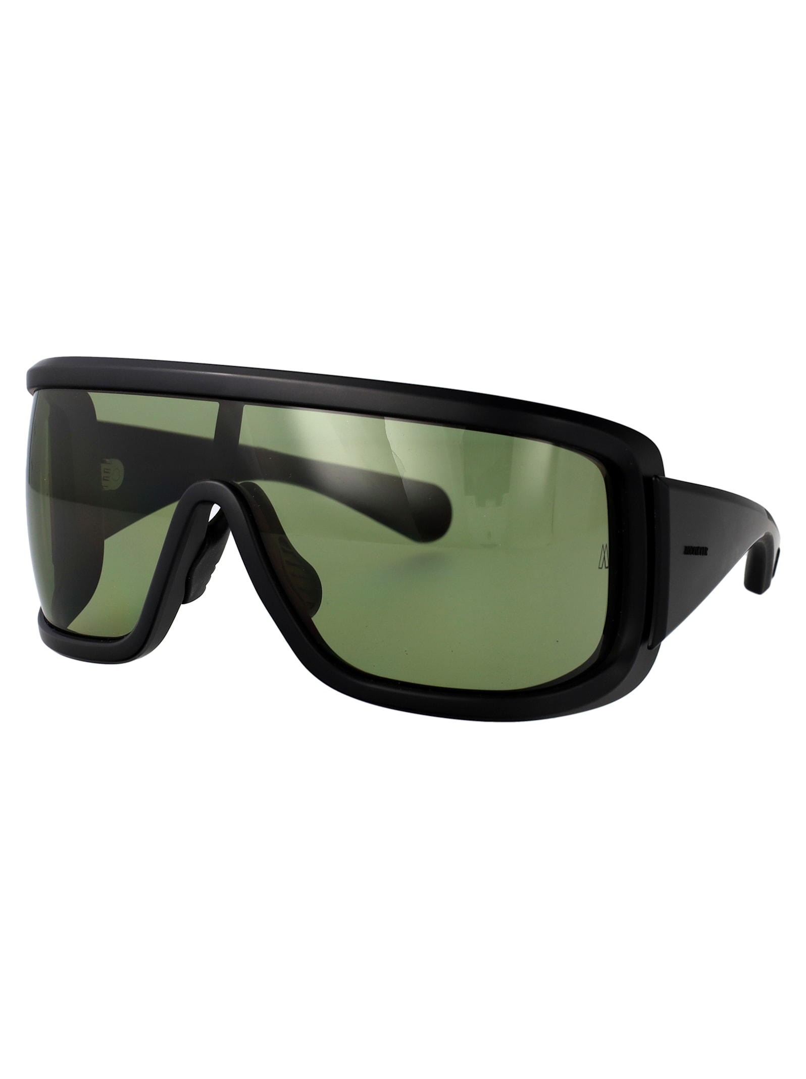 Moncler Matte Black Injectate Sunglasses In Black