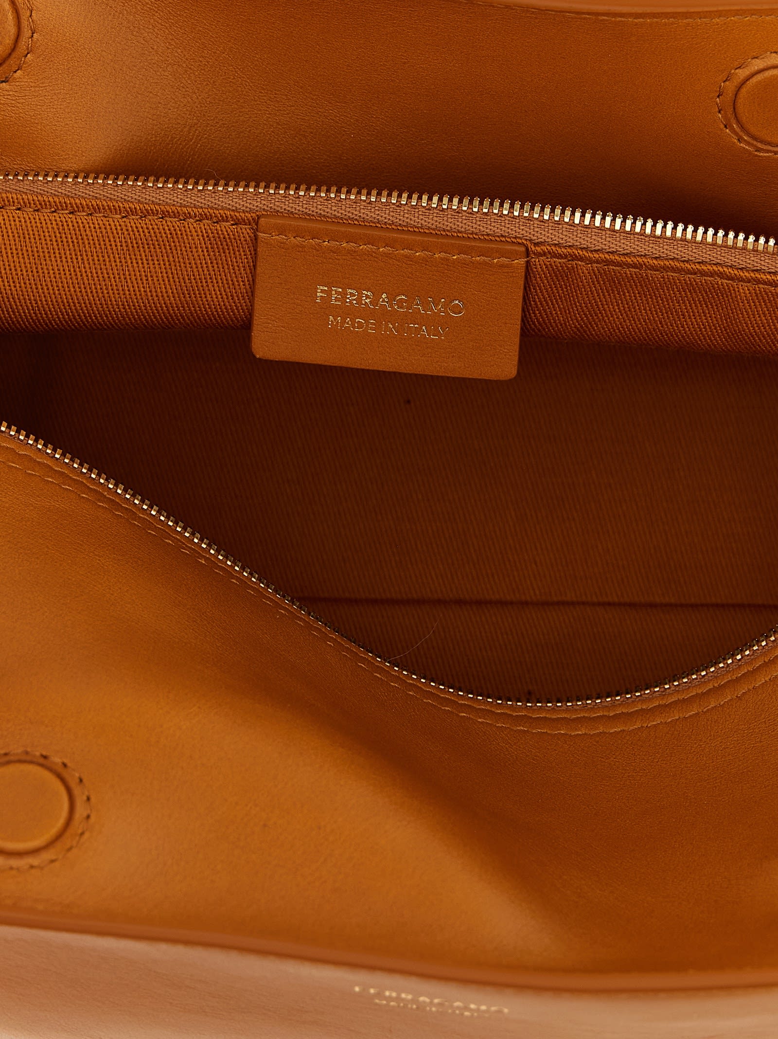 Ferragamo Shoulder Bag Featuring Chain Strap In Orange
