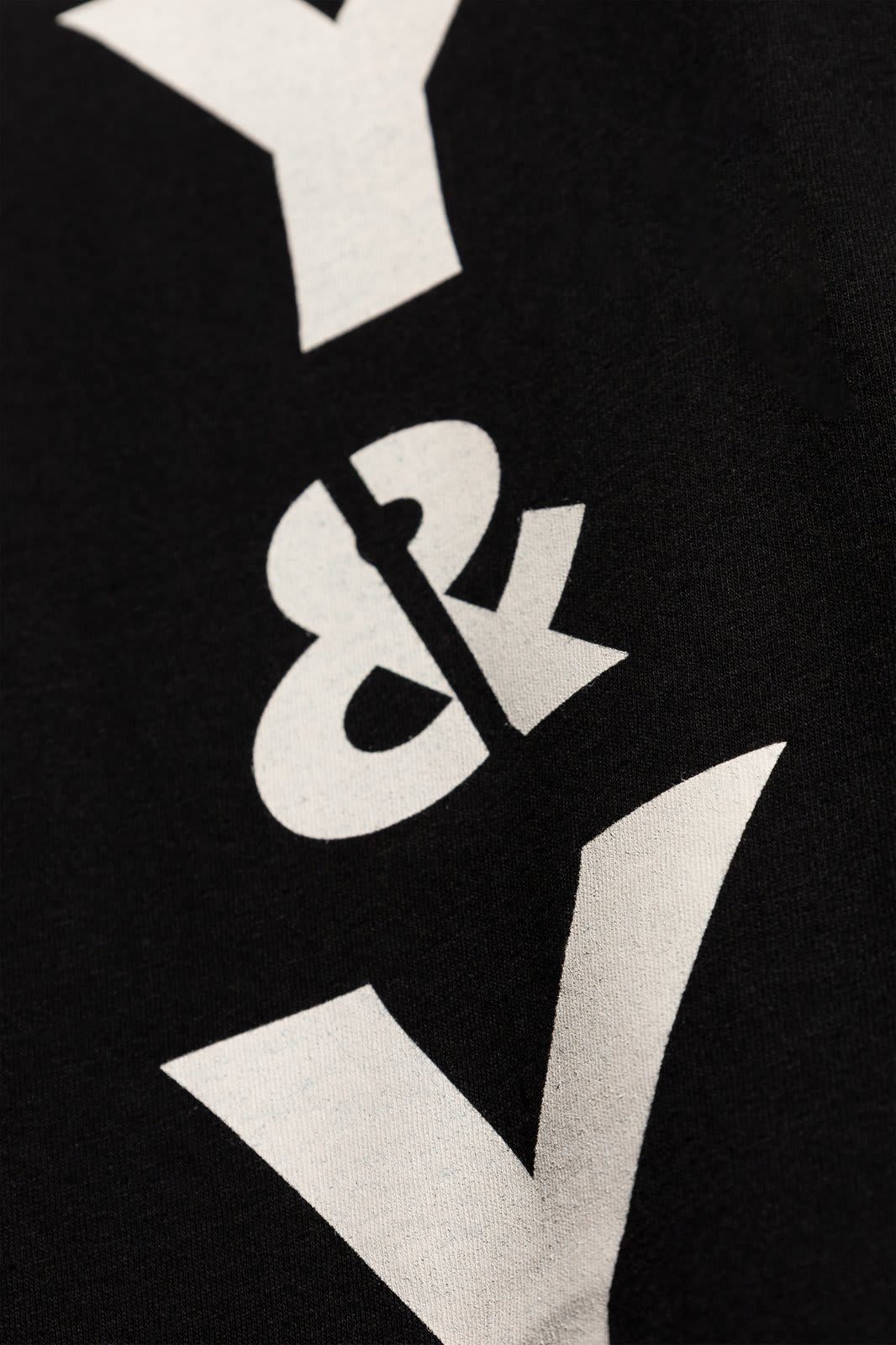 Shop Yohji Yamamoto Logo-printed Crewneck T-shirt In Black