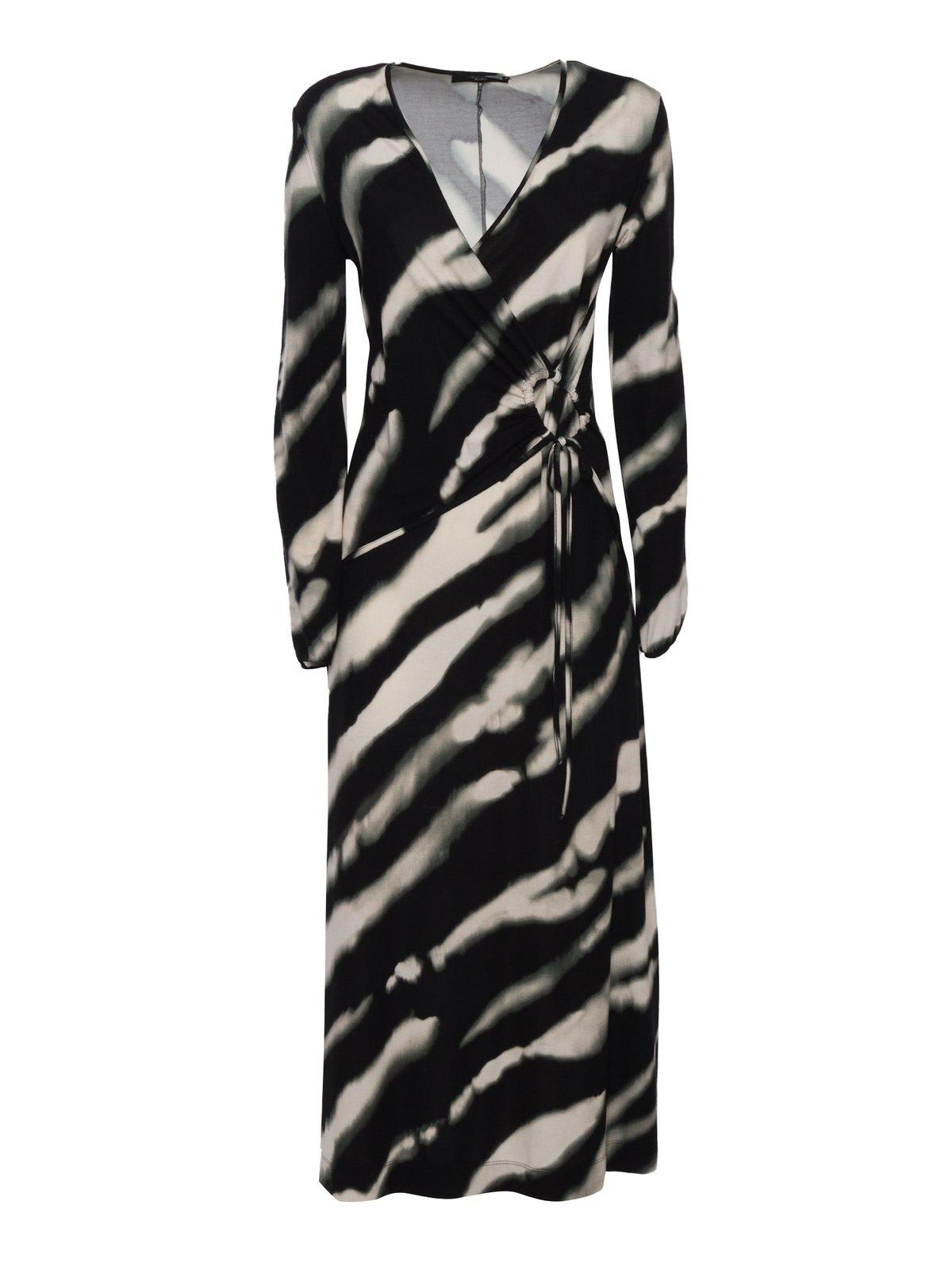 Weekend Max Mara V-neck Cut-out Dress In Nero