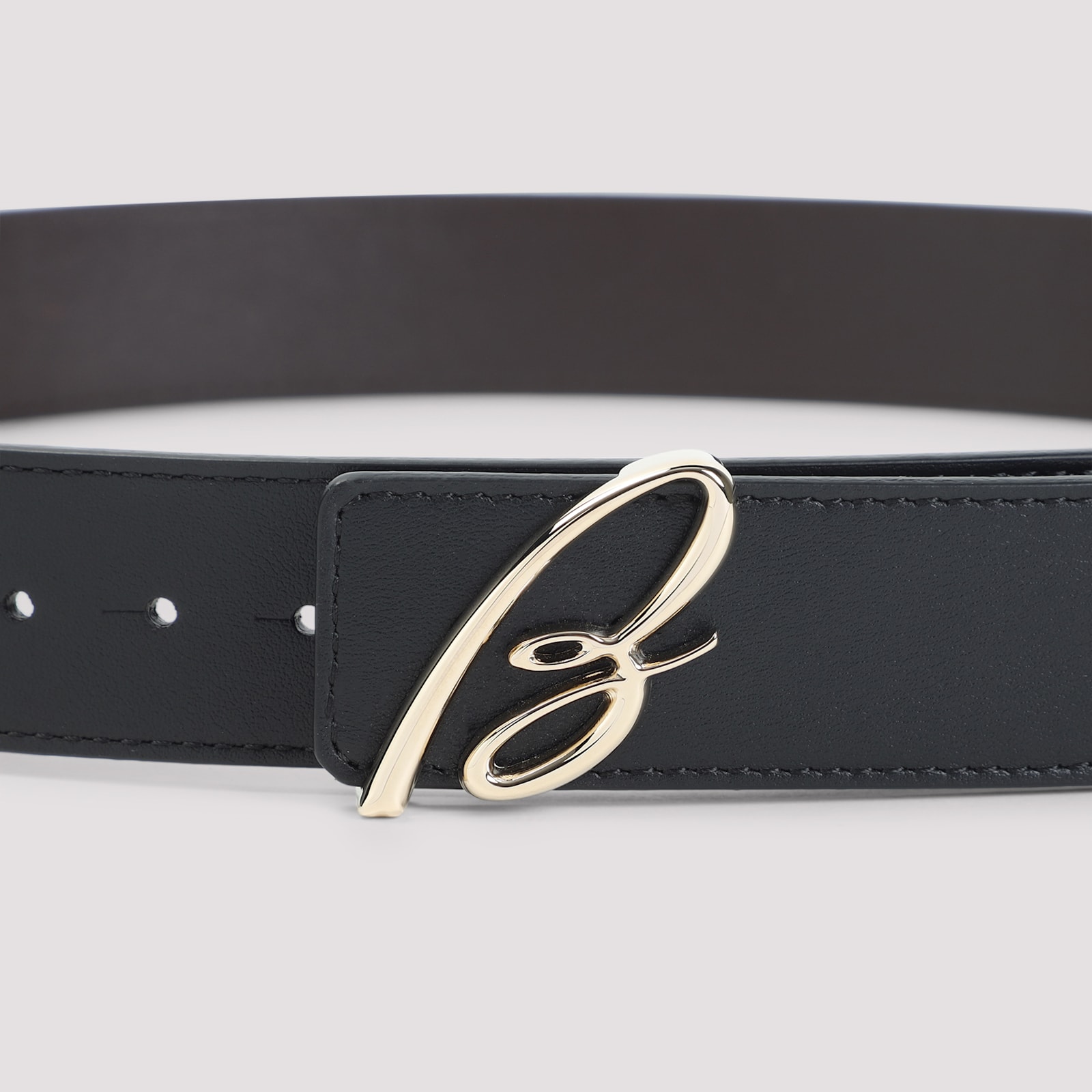 Brioni Adjustable Leather Reversible Belt In Black