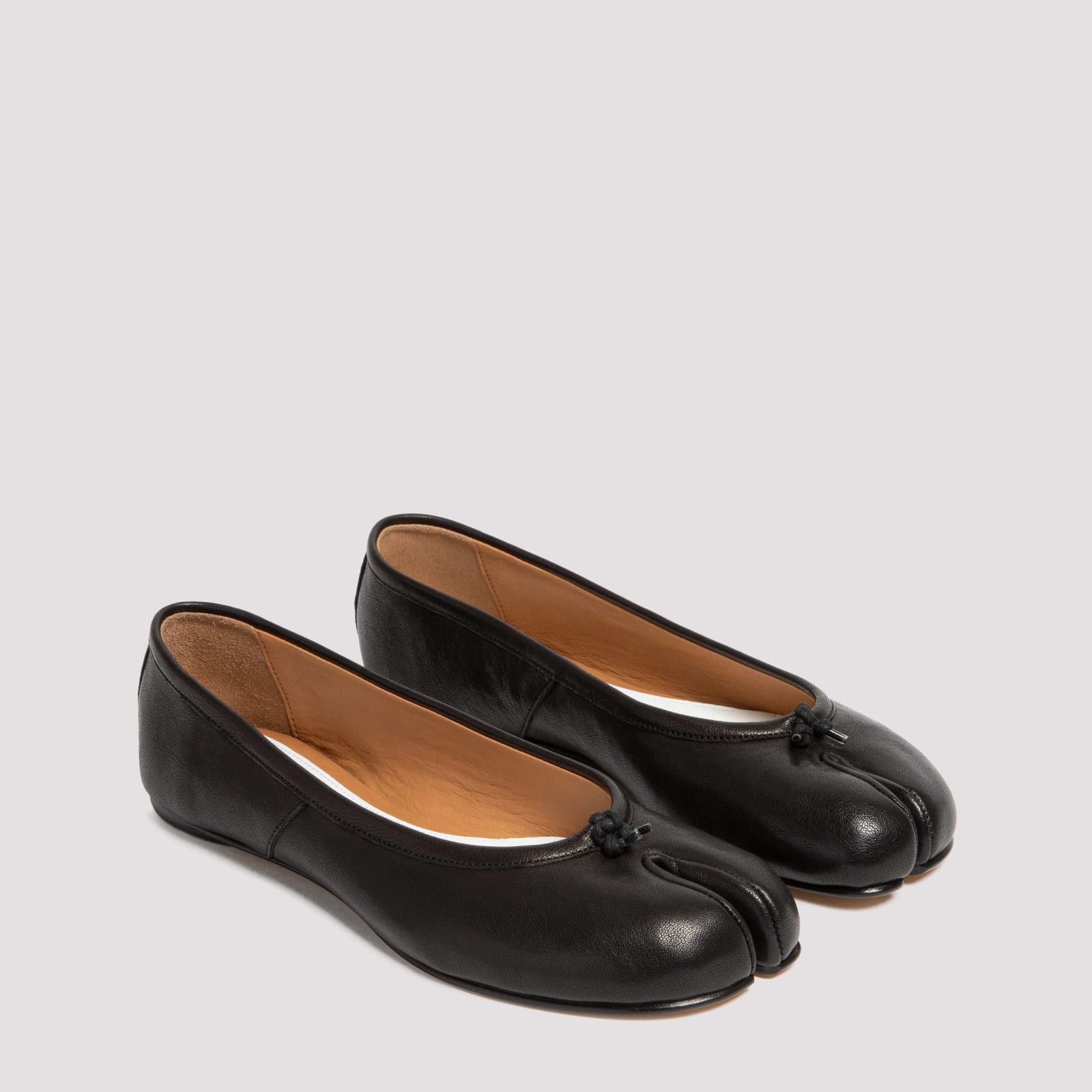 Shop Maison Margiela Tabi Flat Ballerinas In Black