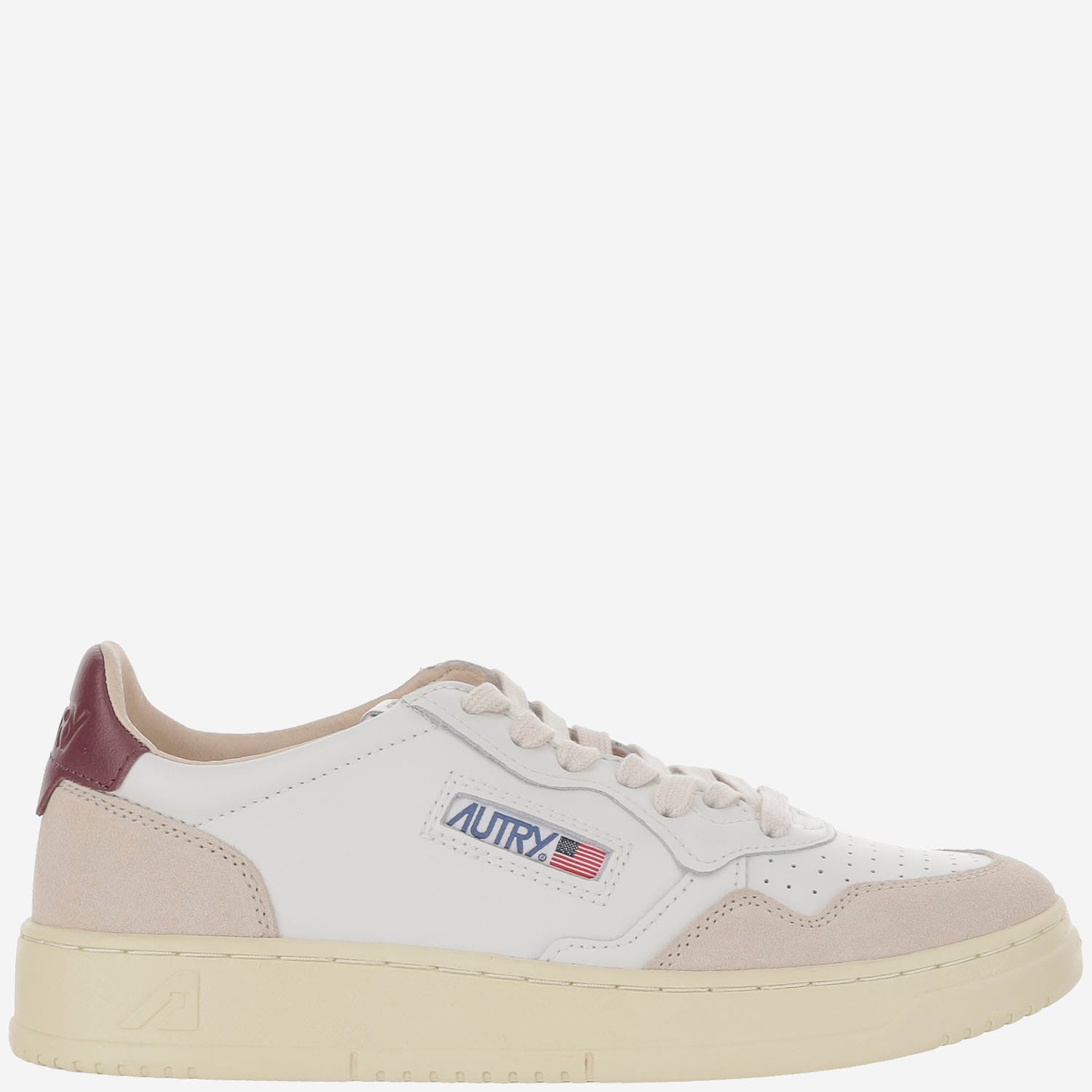 Autry Medalist Low Sneakers With Suede Inserts And Contrasting Heel In White
